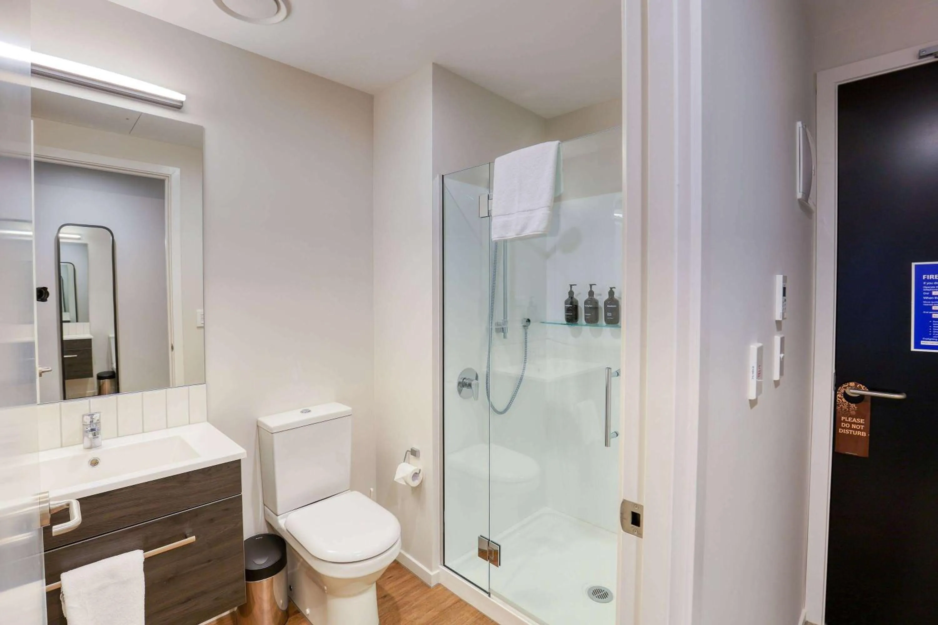 Bathroom in Wyndham Garden Christchurch Kilmore Street