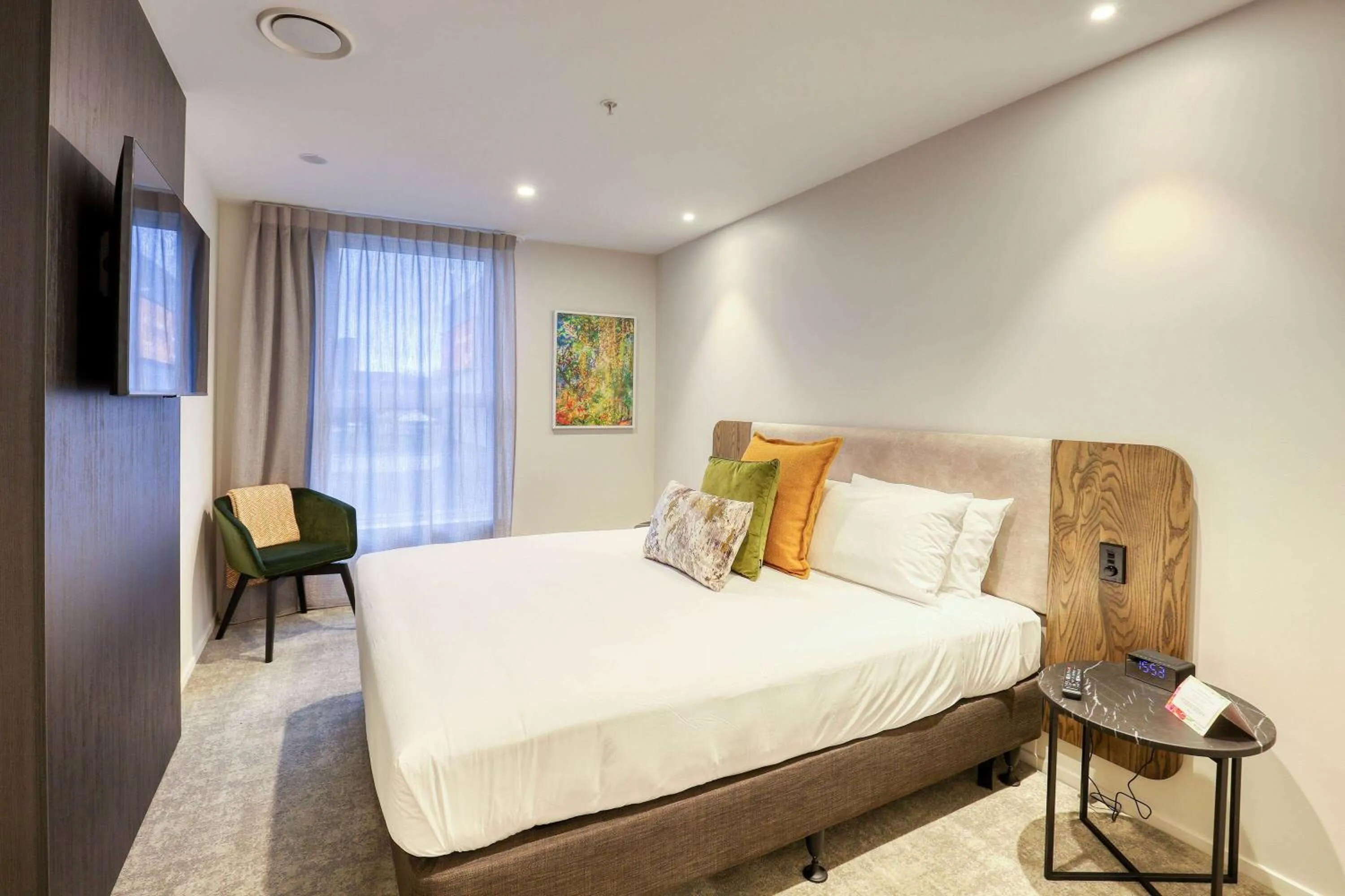 Photo of the whole room, Bed in Wyndham Garden Christchurch Kilmore Street