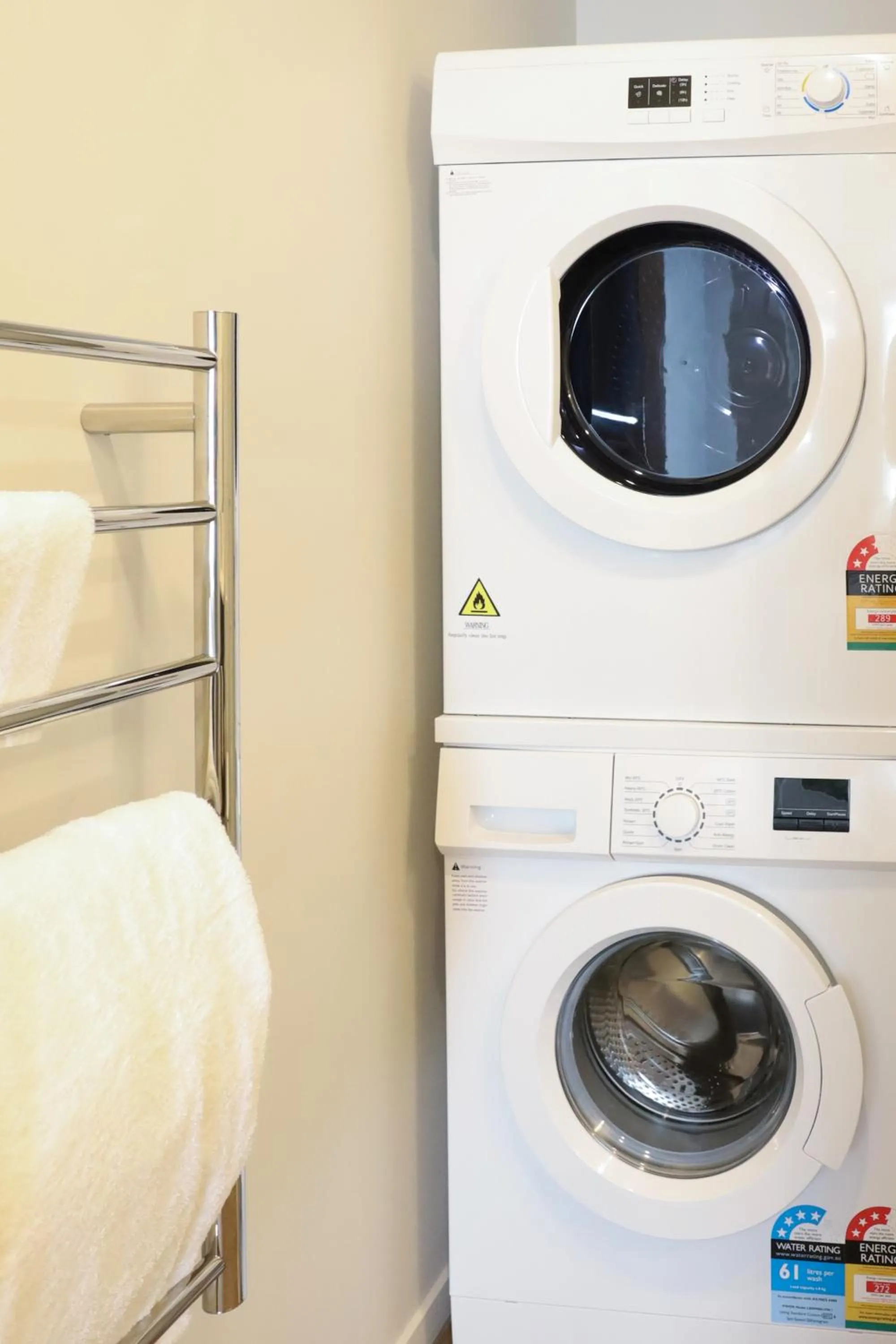 washing machine in Wyndham Garden Christchurch Kilmore Street