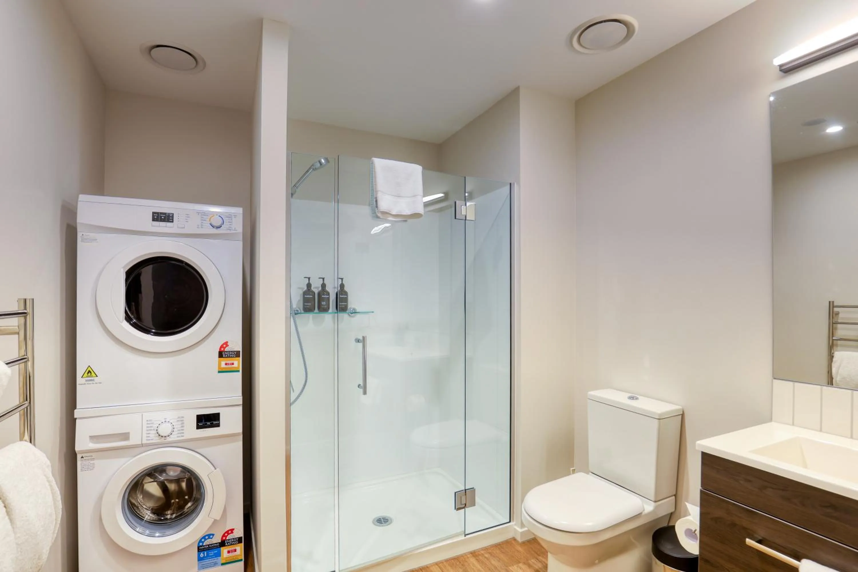 Bathroom in Wyndham Garden Christchurch Kilmore Street