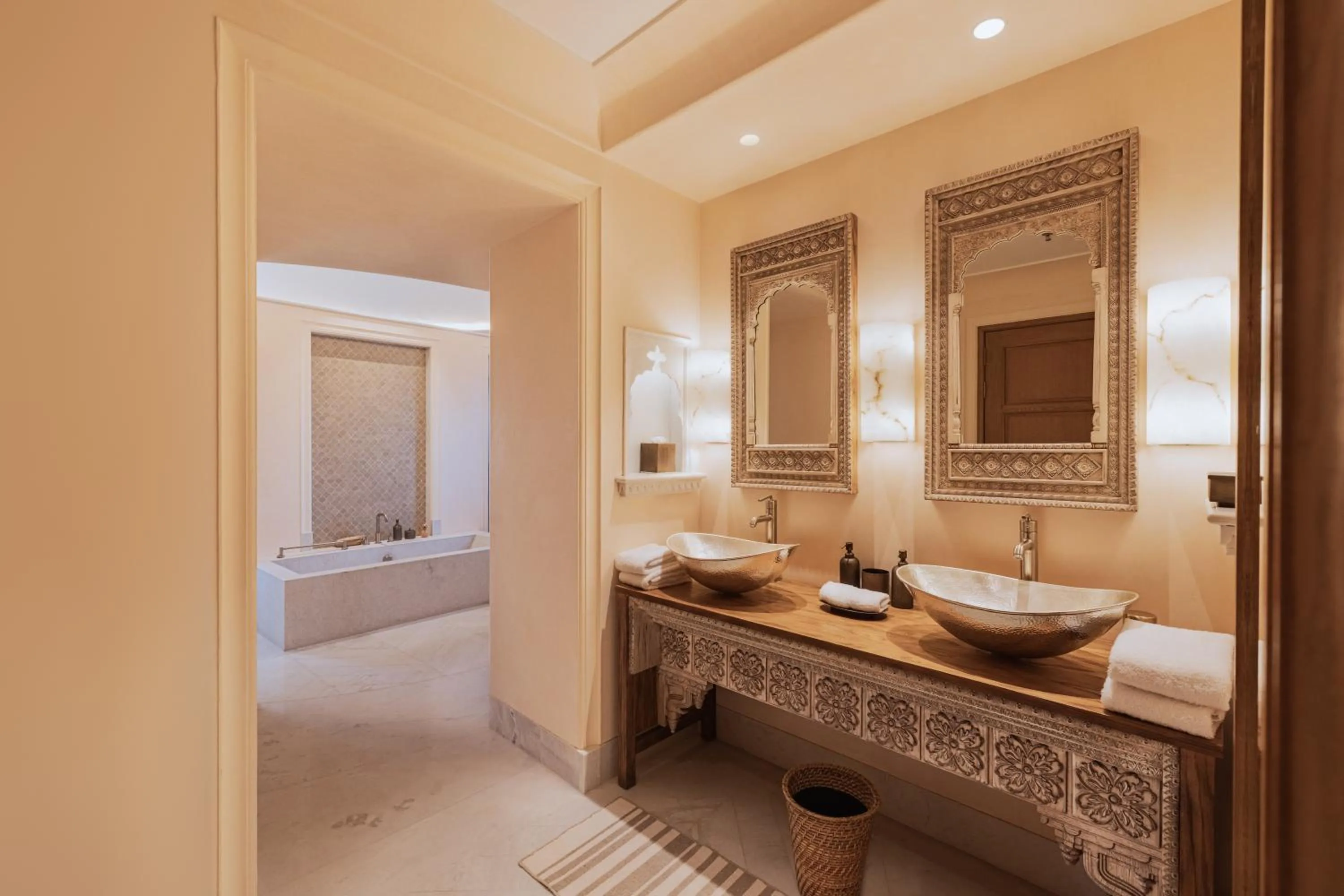 Bathroom in Six Senses Fort Barwara Sawai Madhopur