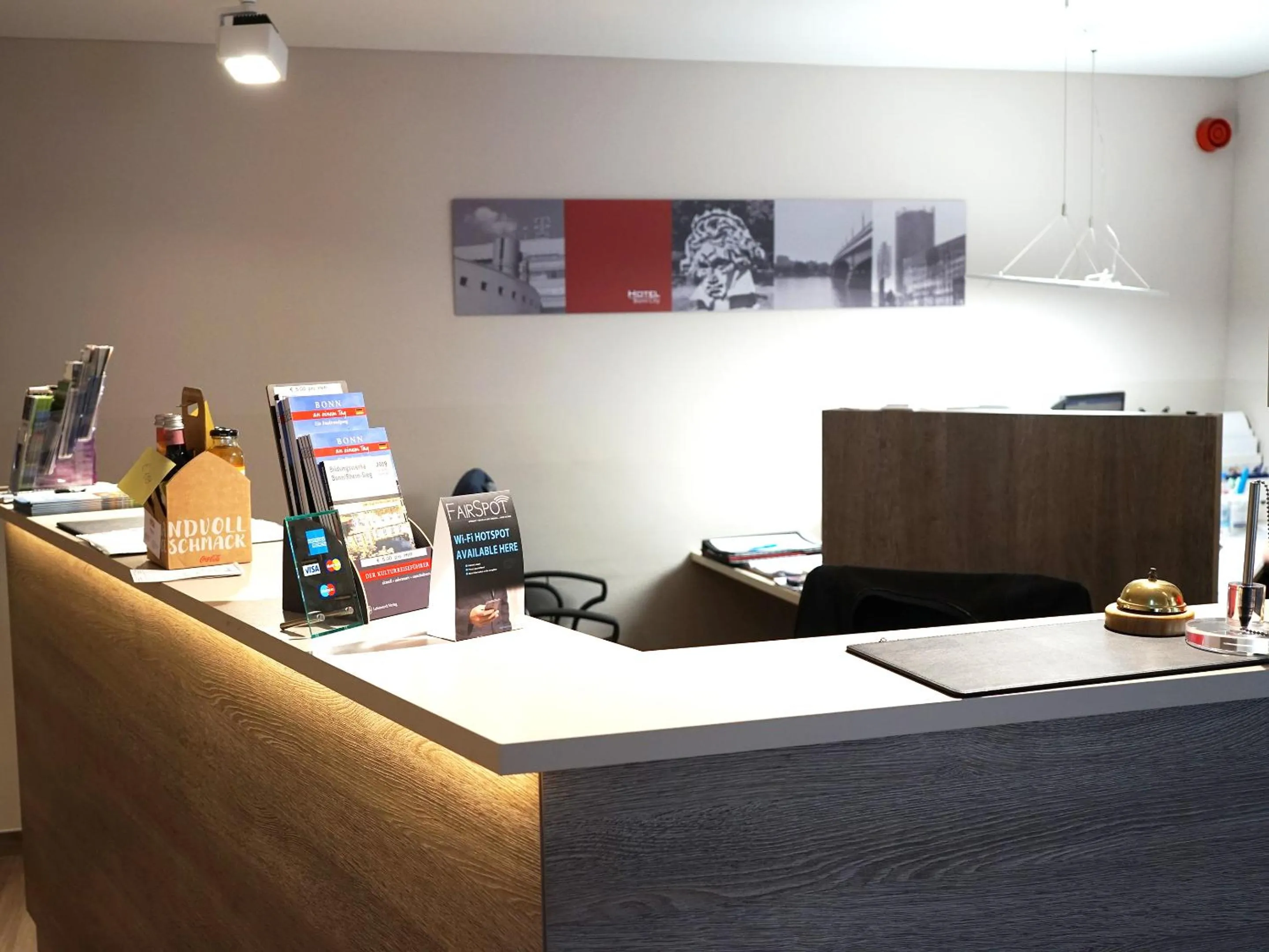 Lobby or reception in Hotel Bonn City