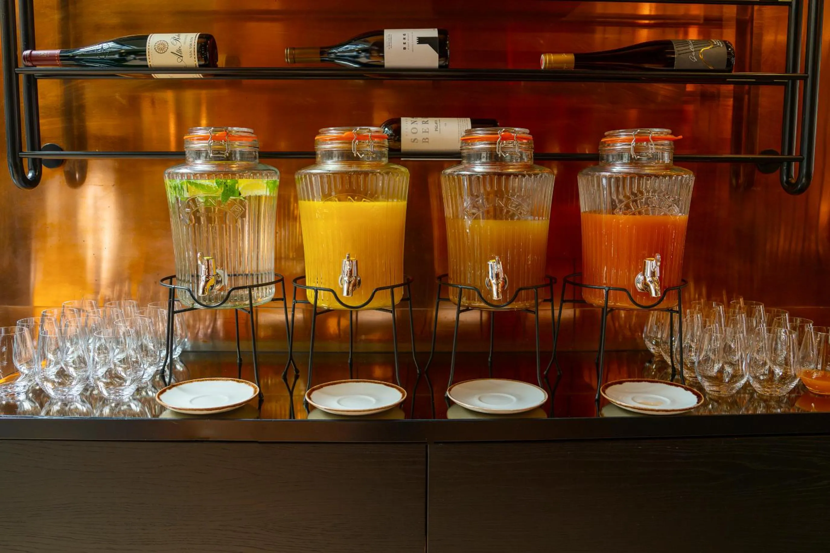 Breakfast in OREA Place Seno