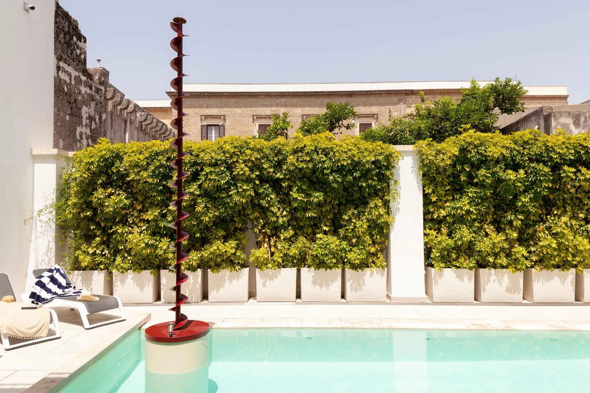 Swimming pool in Coclee Suite Palace