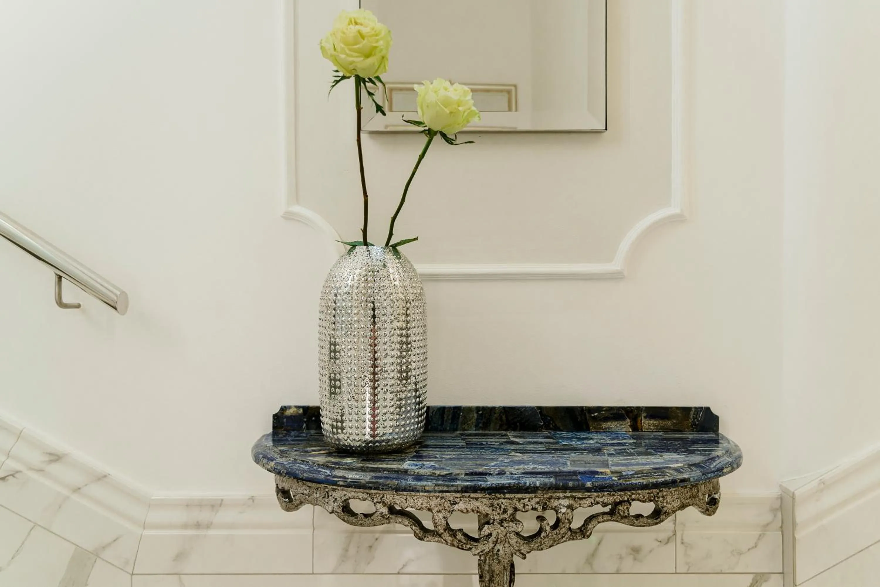 Living room in Coclee Suite Palace