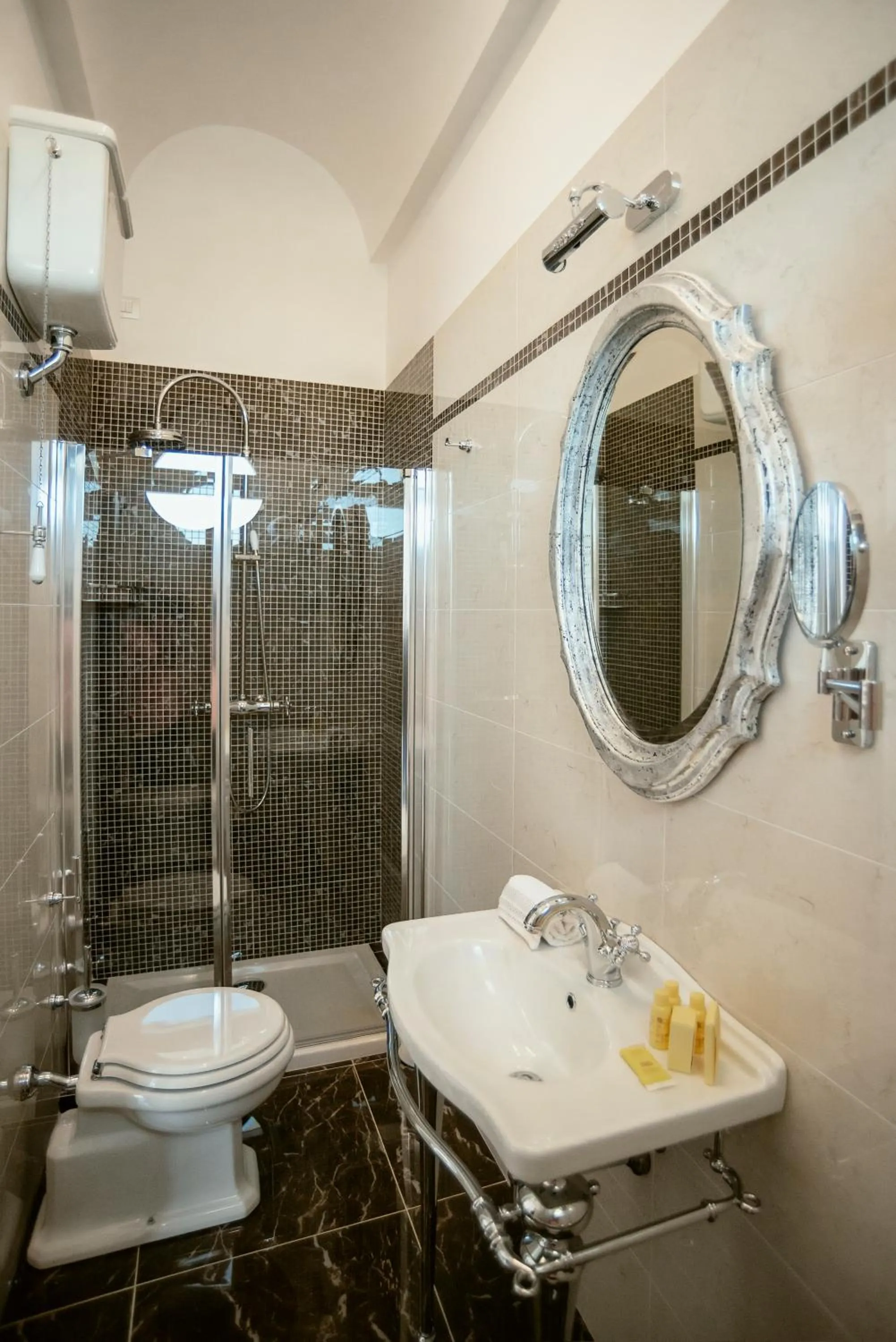 Bathroom in Coclee Suite Palace