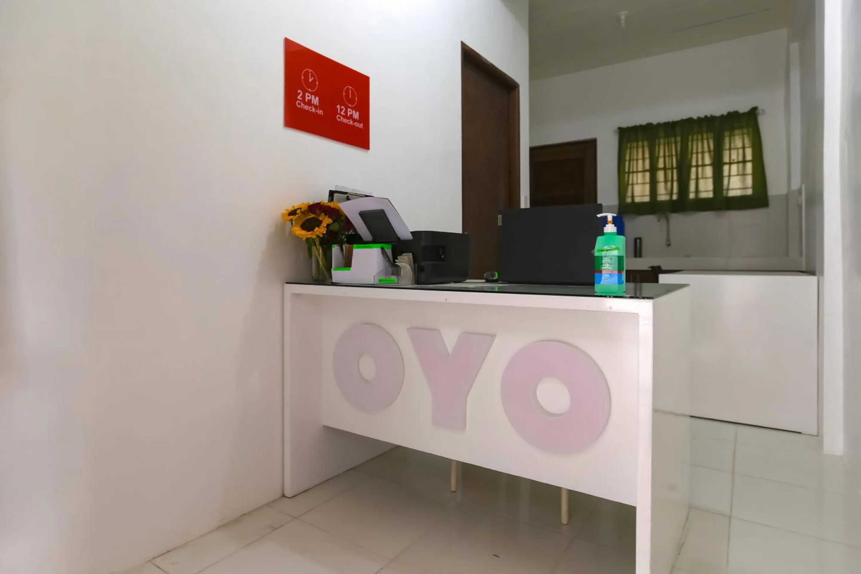 Lobby or reception in OYO 736 Jade Apartelle