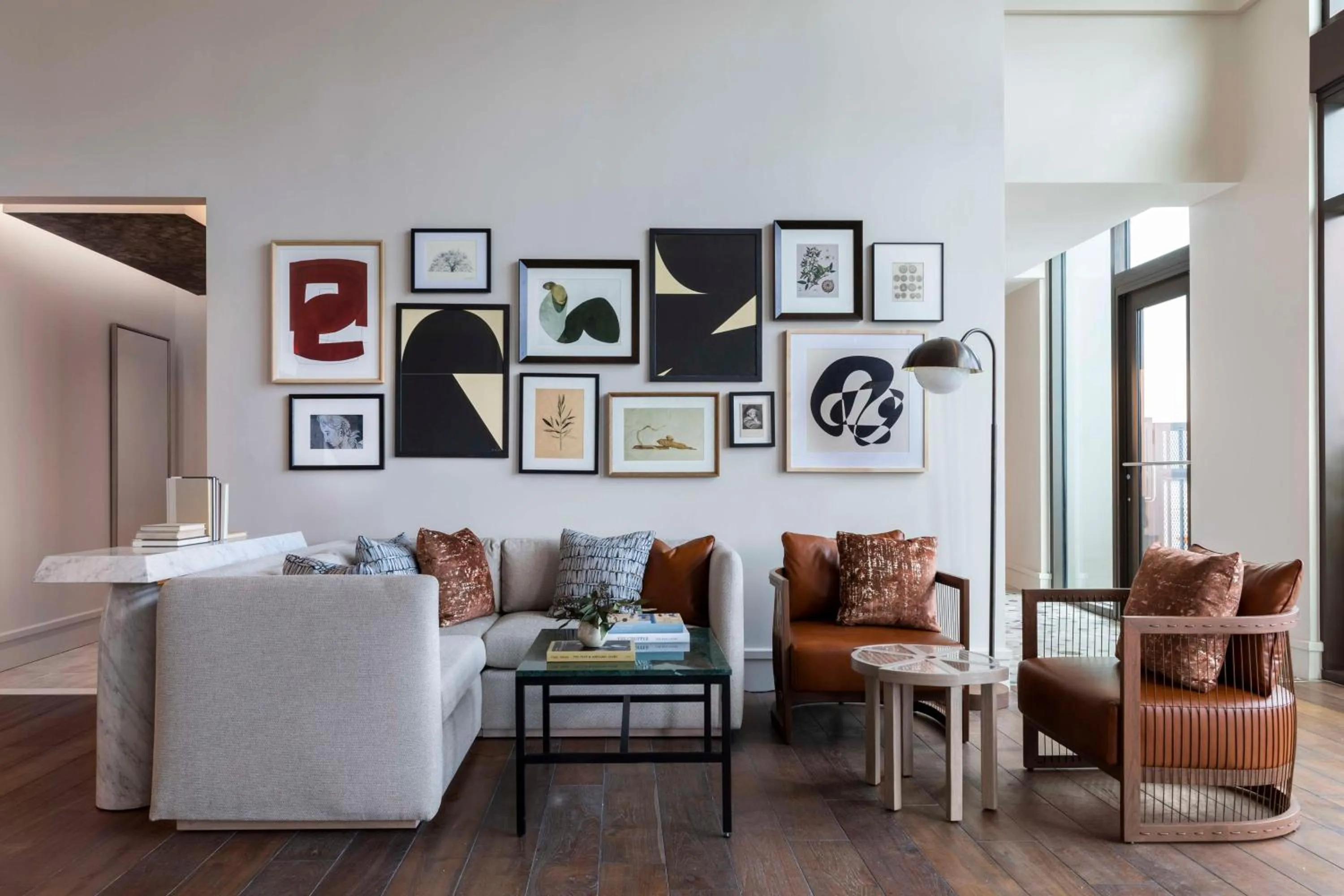 Lounge or bar in Thompson Savannah, by Hyatt