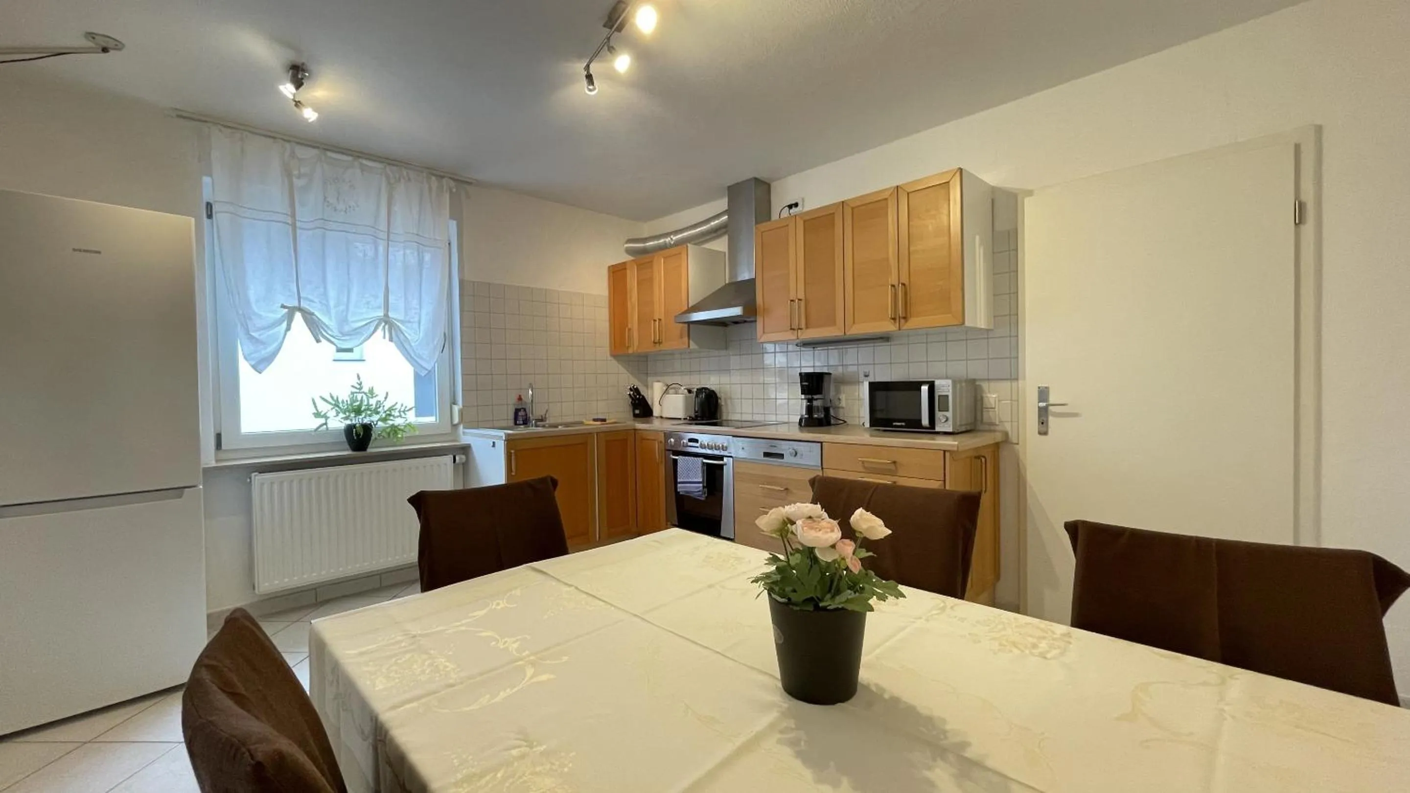 Kitchen or kitchenette in Fewo Reutlingen Heinestrasse