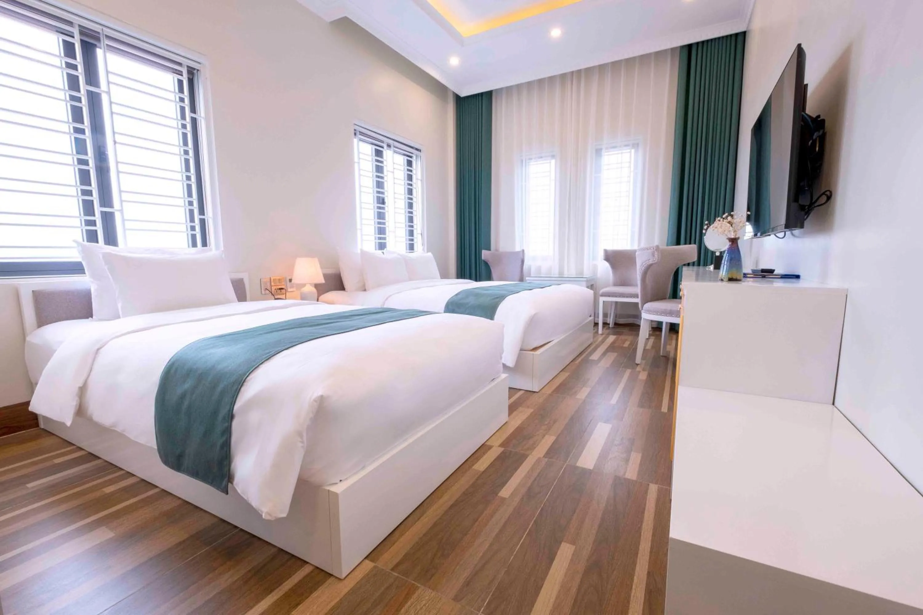 Bed in Minh Long Hotel