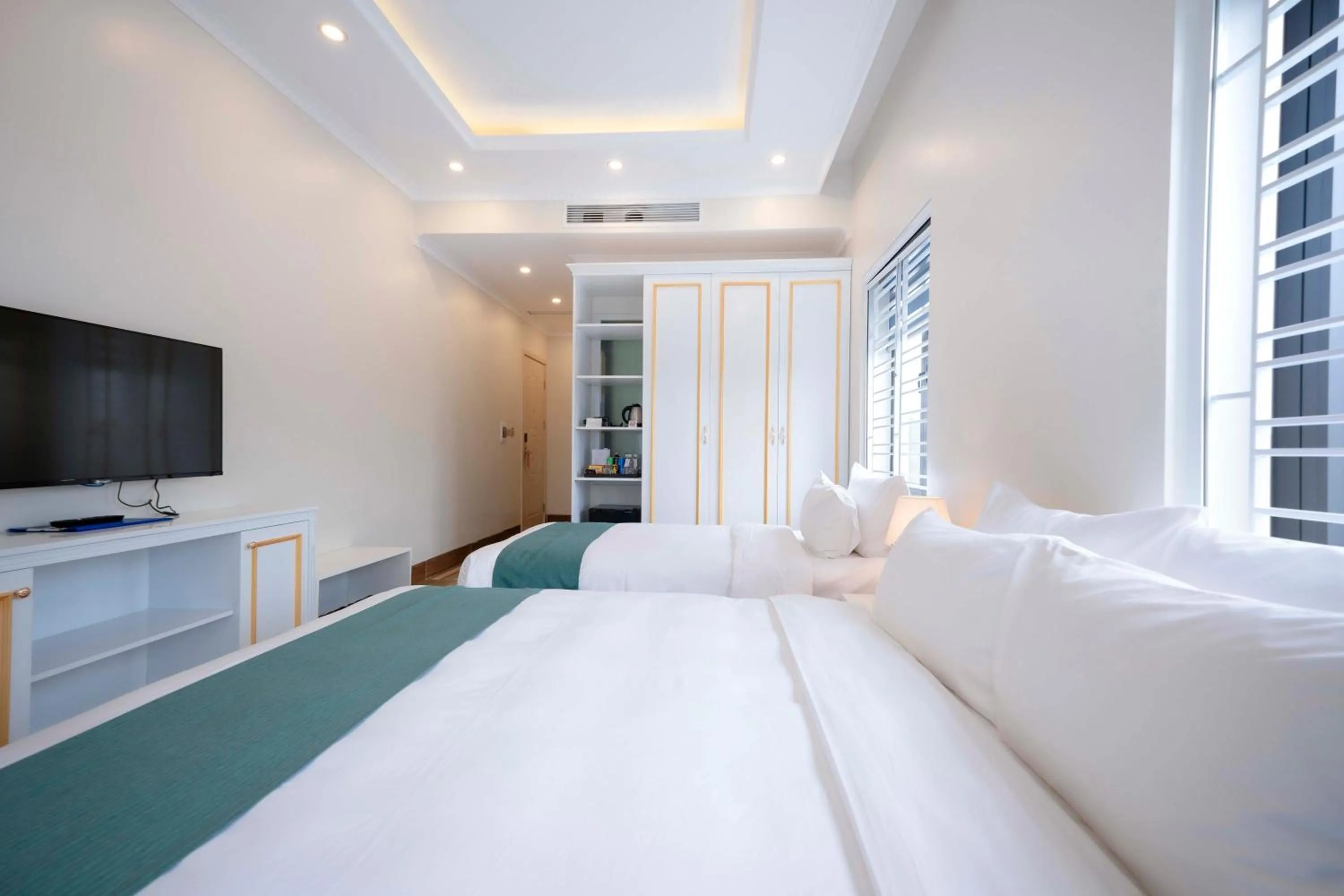 Bed in Minh Long Hotel