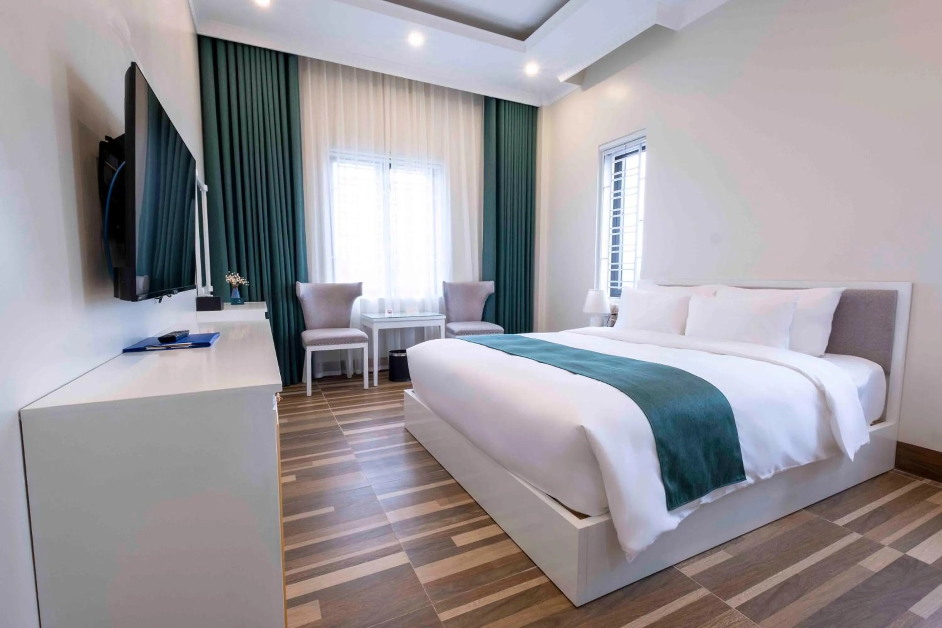 Bed in Minh Long Hotel