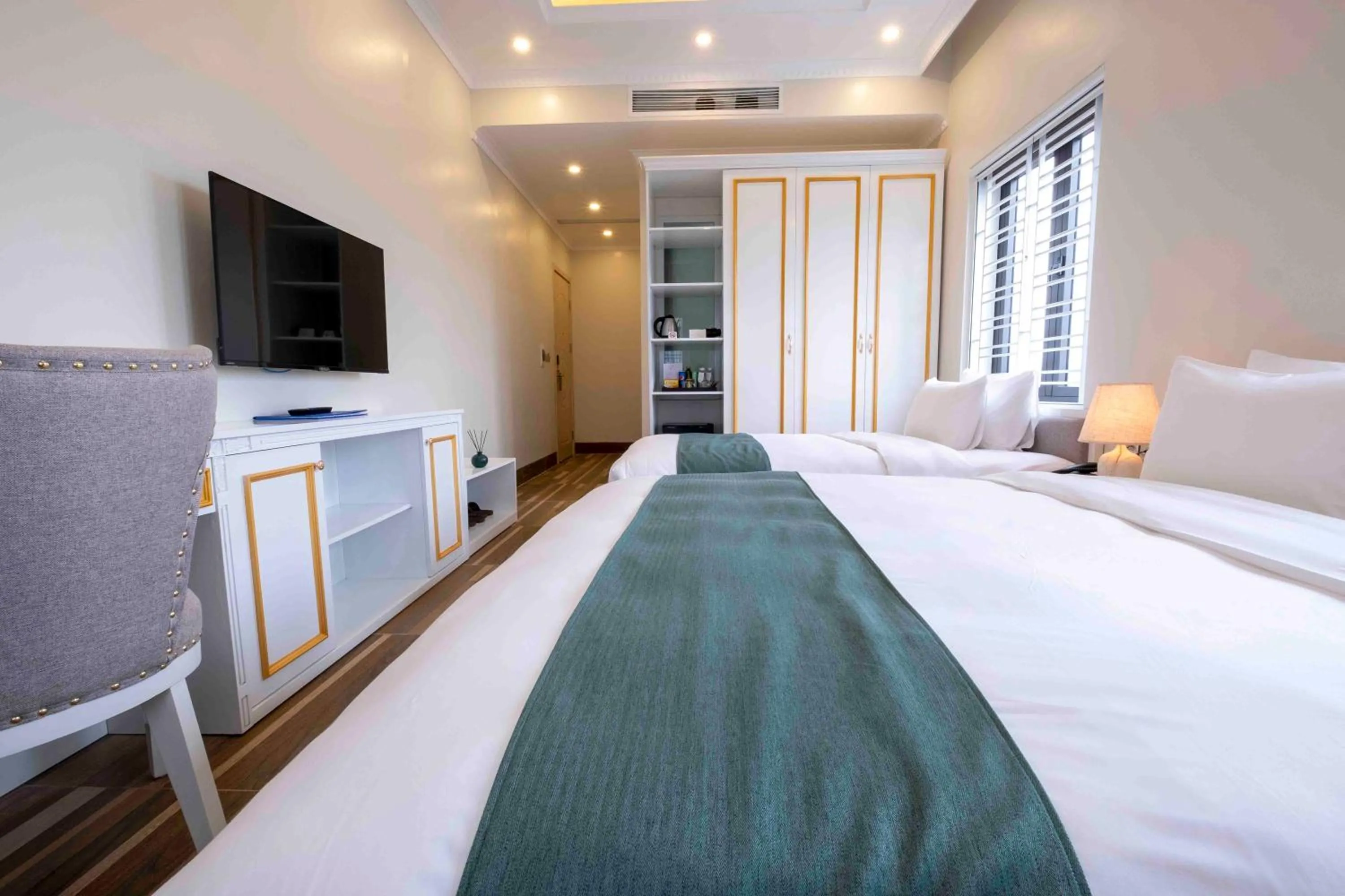 Bed in Minh Long Hotel