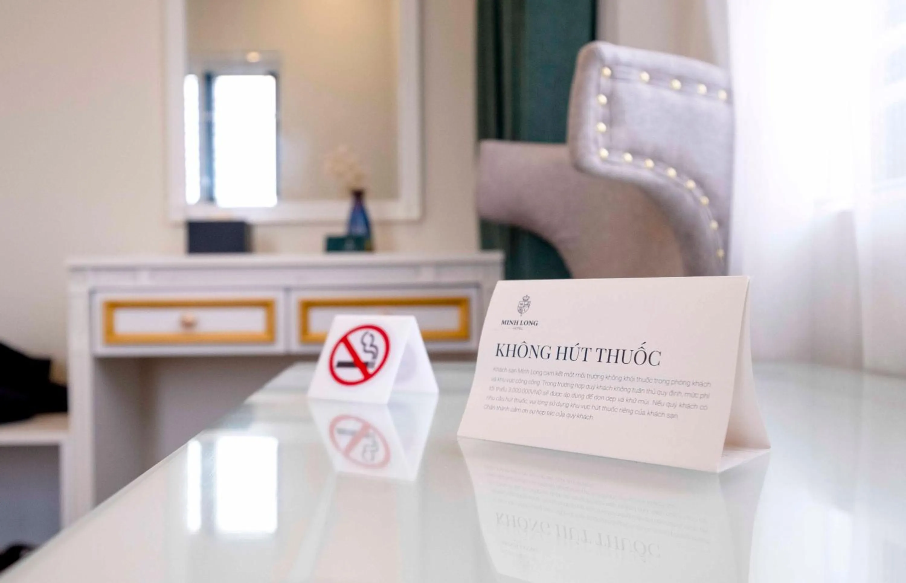 Logo/Certificate/Sign, Bed in Minh Long Hotel