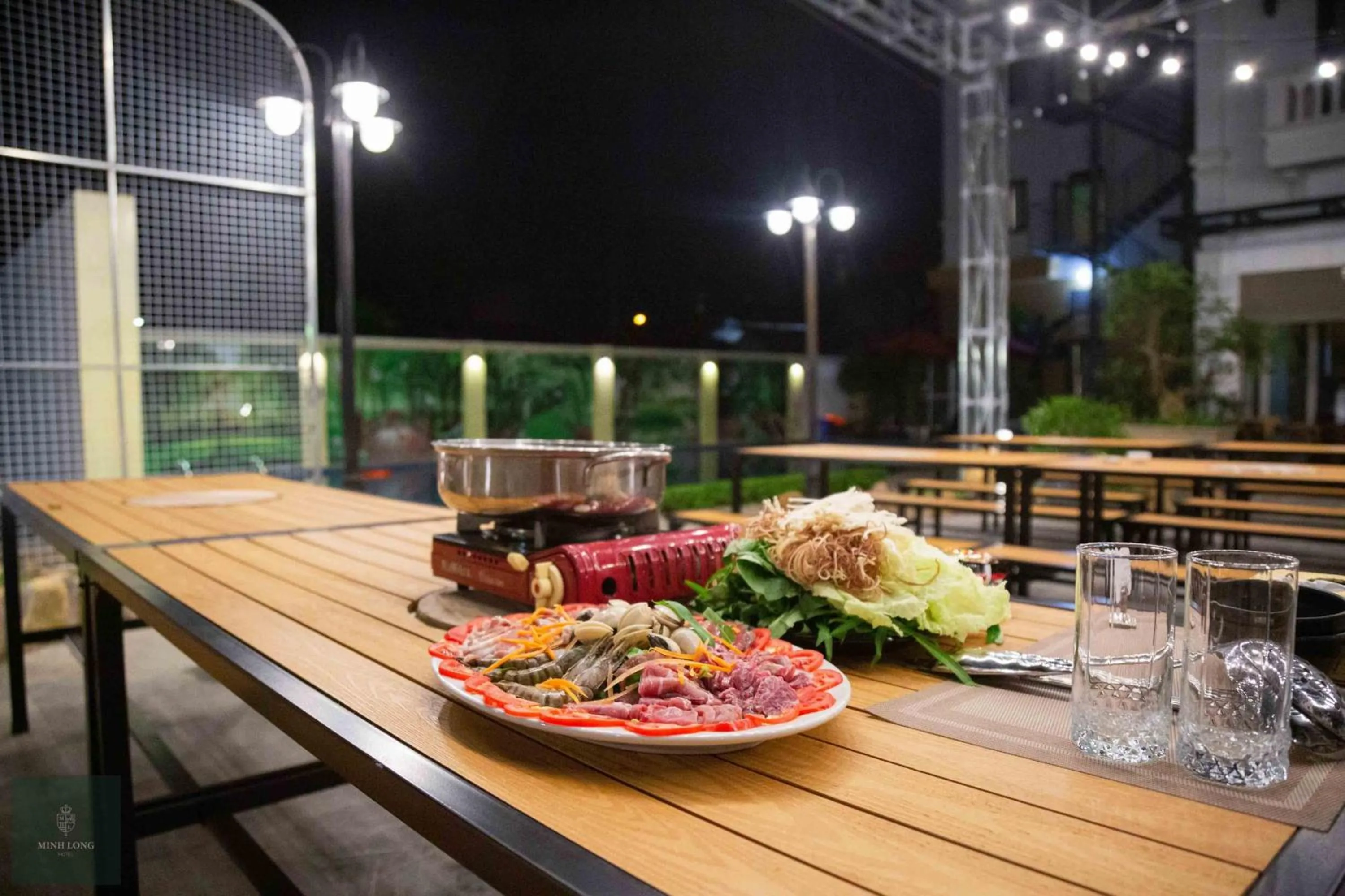 BBQ facilities in Minh Long Hotel