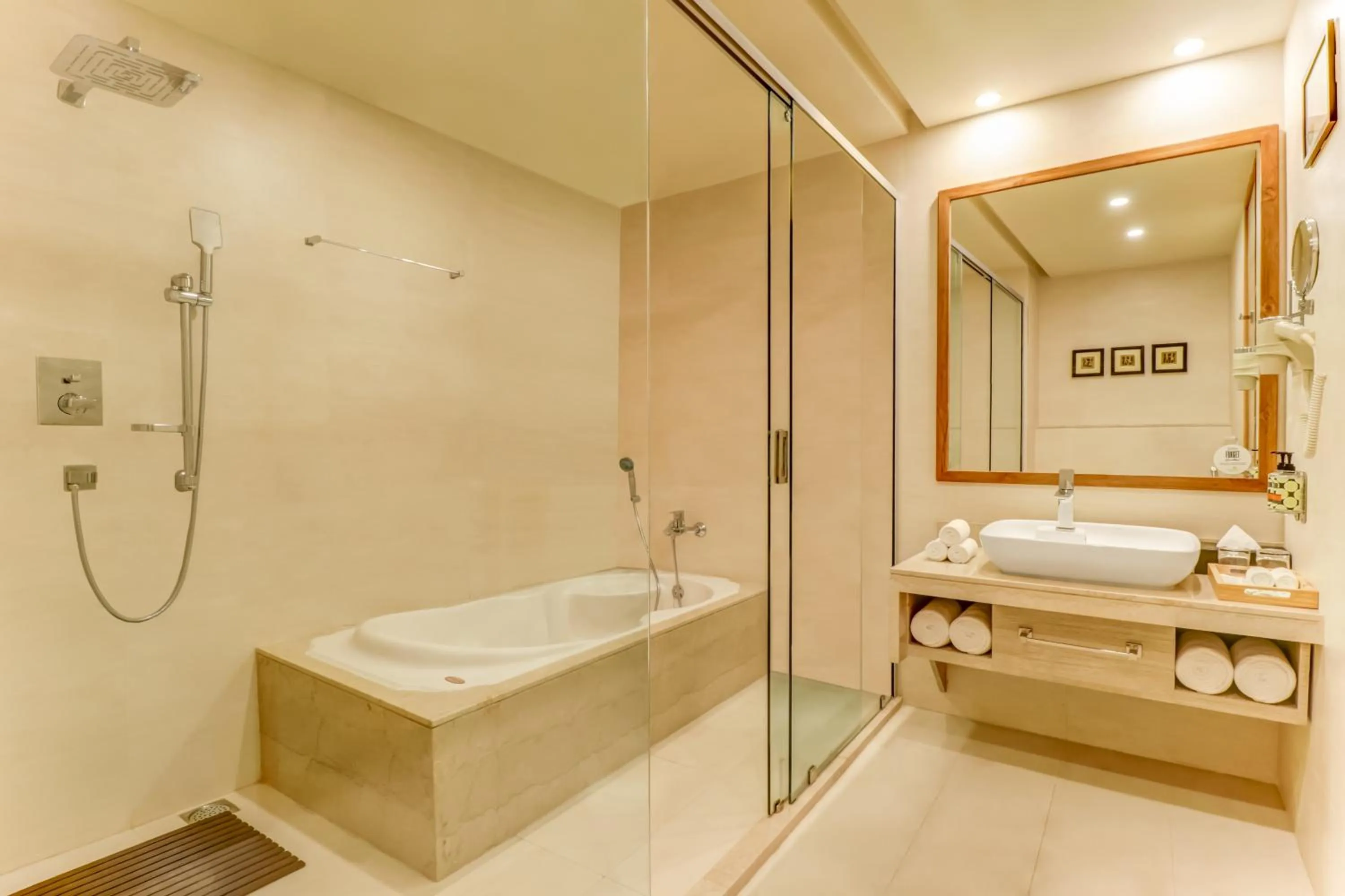 Bathroom in Lemon Tree Premier, Bhubaneswar