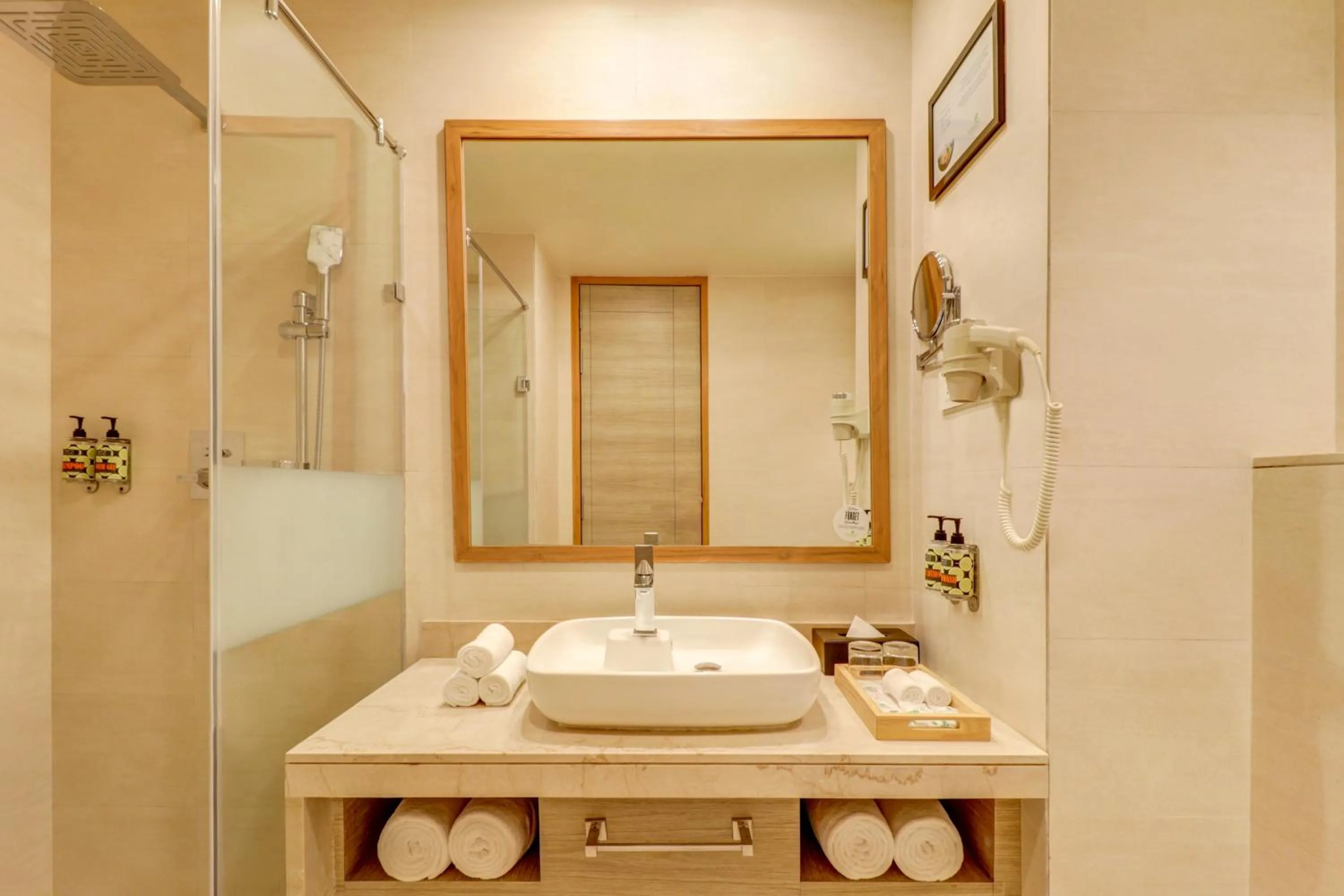 Bathroom in Lemon Tree Premier, Bhubaneswar