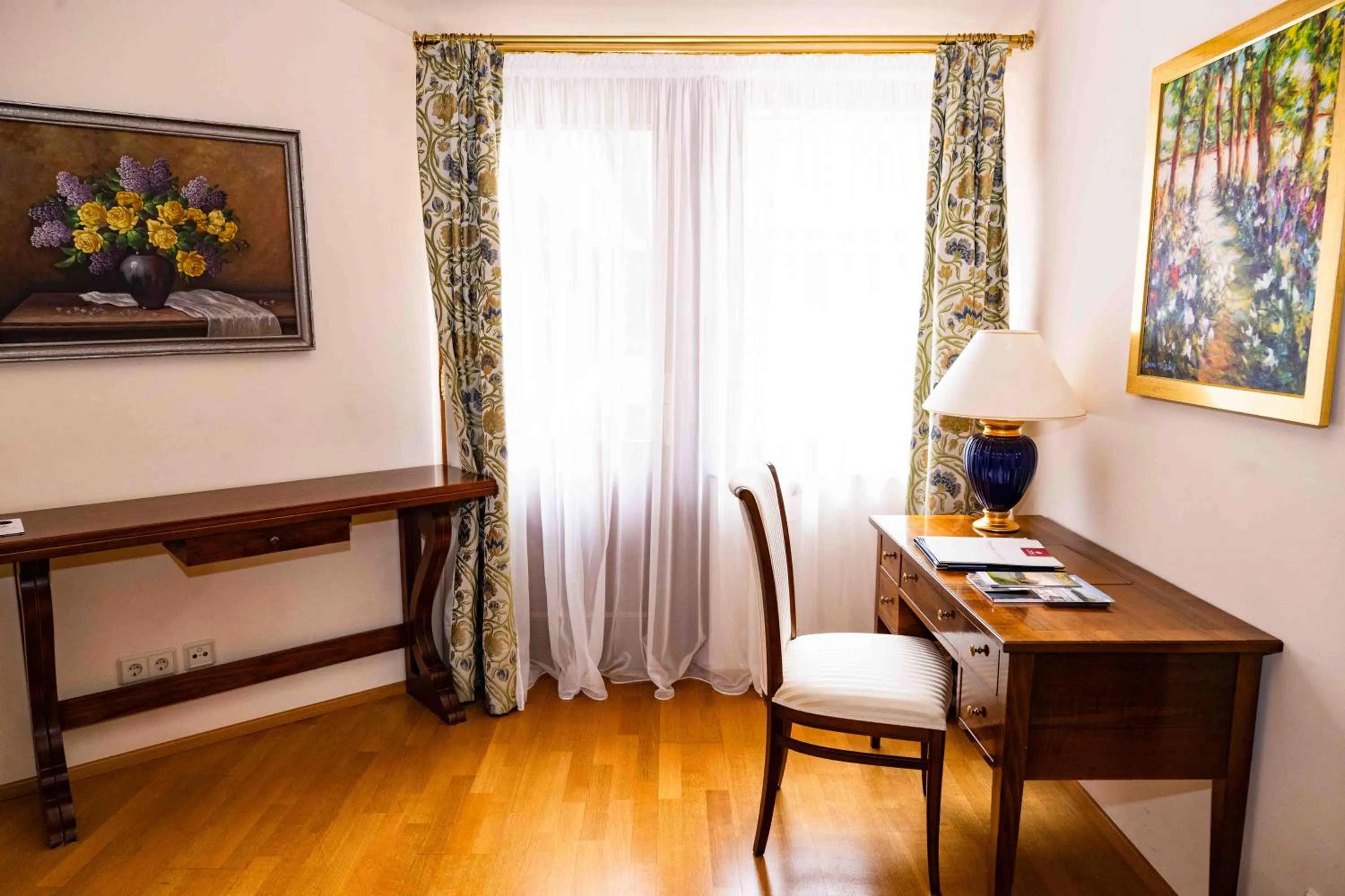 Photo of the whole room in Hotel Schloss Dürnstein