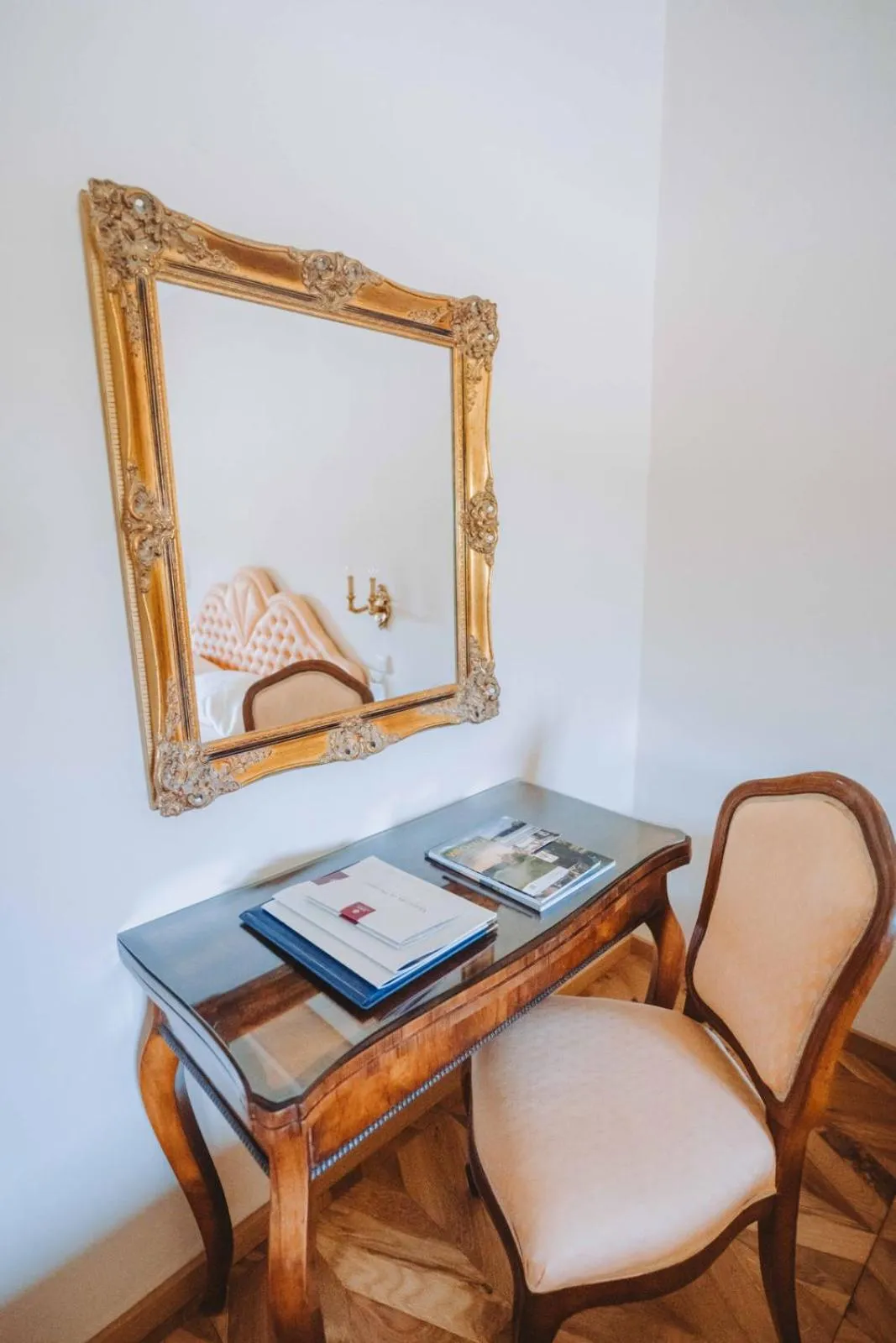 Decorative detail in Hotel Schloss Dürnstein