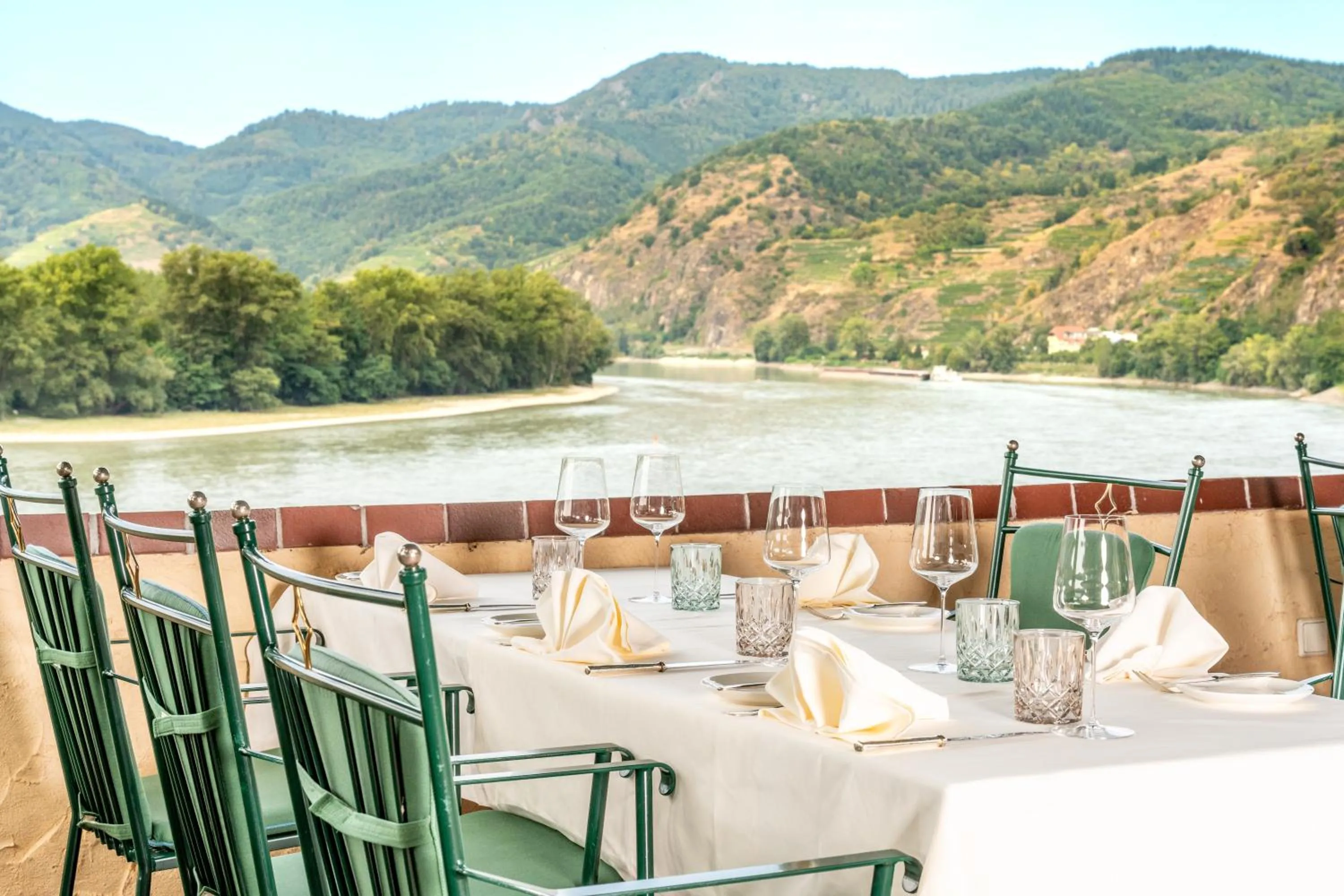 Restaurant/places to eat in Hotel Schloss Dürnstein