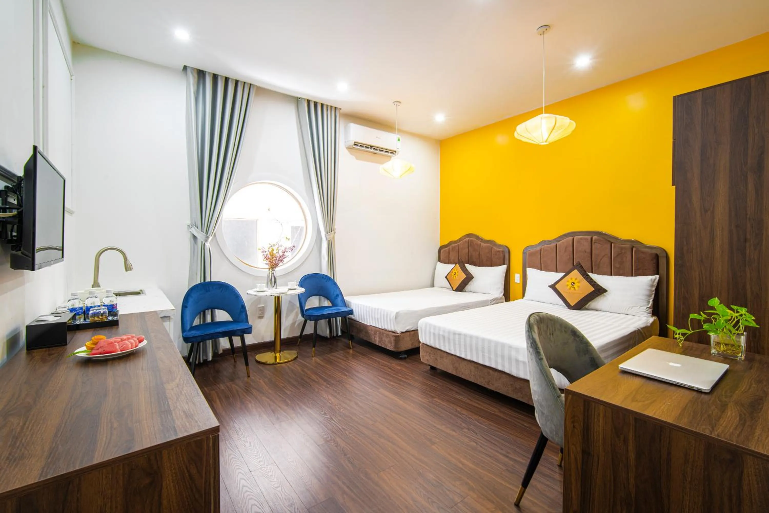 Photo of the whole room, Bed in Sun City Hotel Da Nang