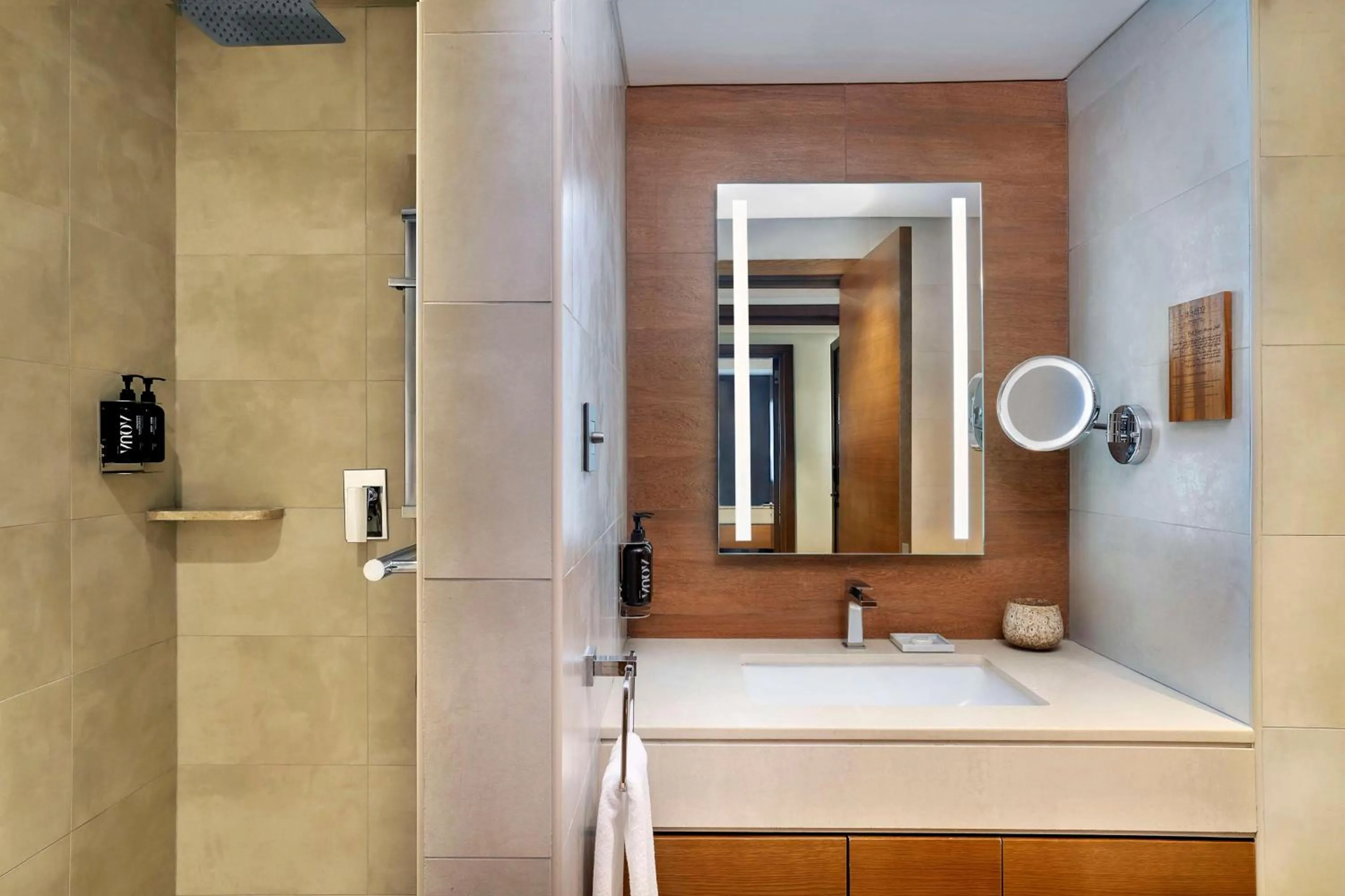 Photo of the whole room in dusitD2 Naseem Resort, Jabal Akhdar, Oman