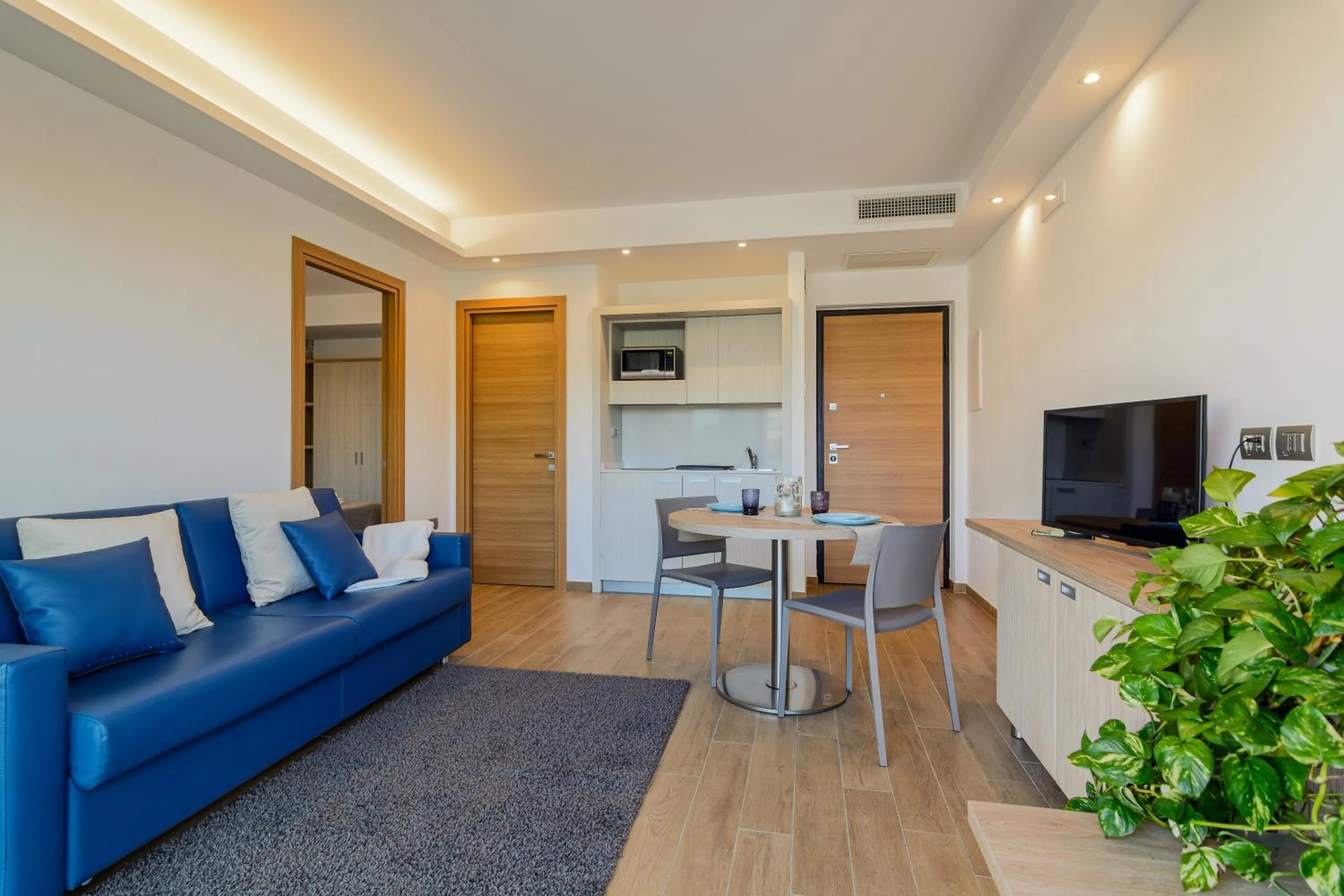 TV and multimedia in Hotel Serenella