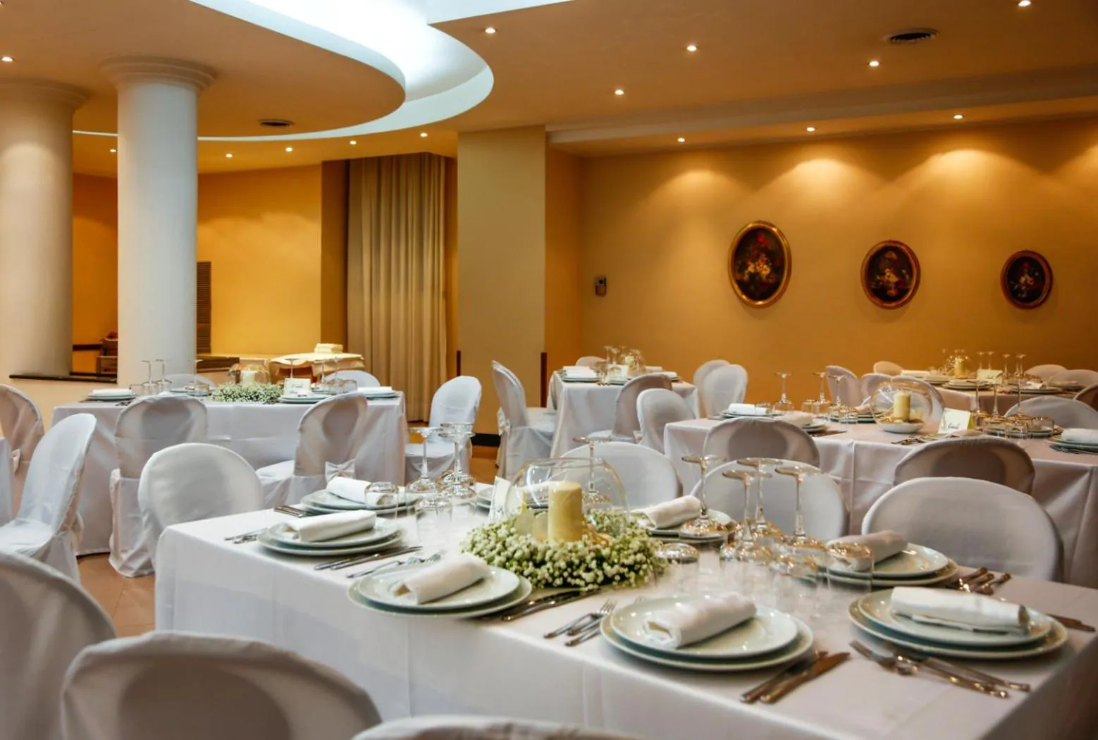Banquet/Function facilities in Hotel Serenella