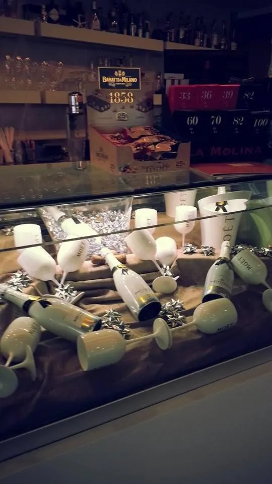 Lounge or bar in Hotel Serenella