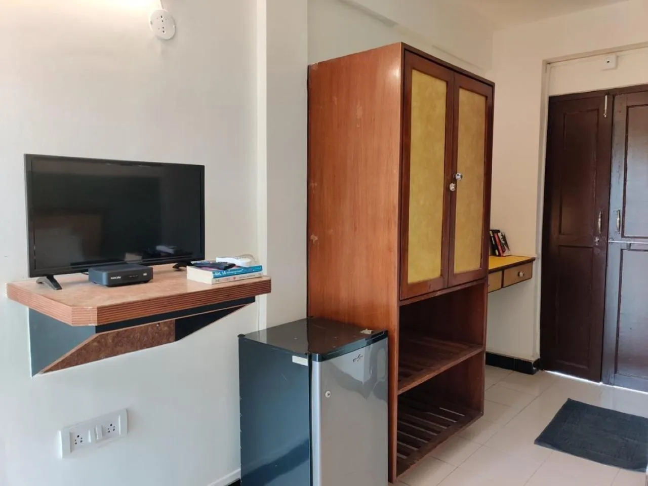 TV and multimedia in Olive Zip Calangute Mira by Embassy Group