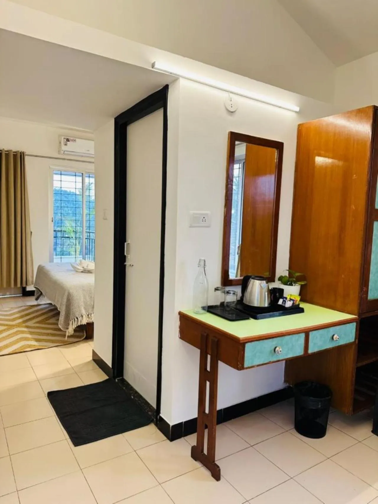 Coffee/tea facilities, Bed in Olive Zip Calangute Mira by Embassy Group