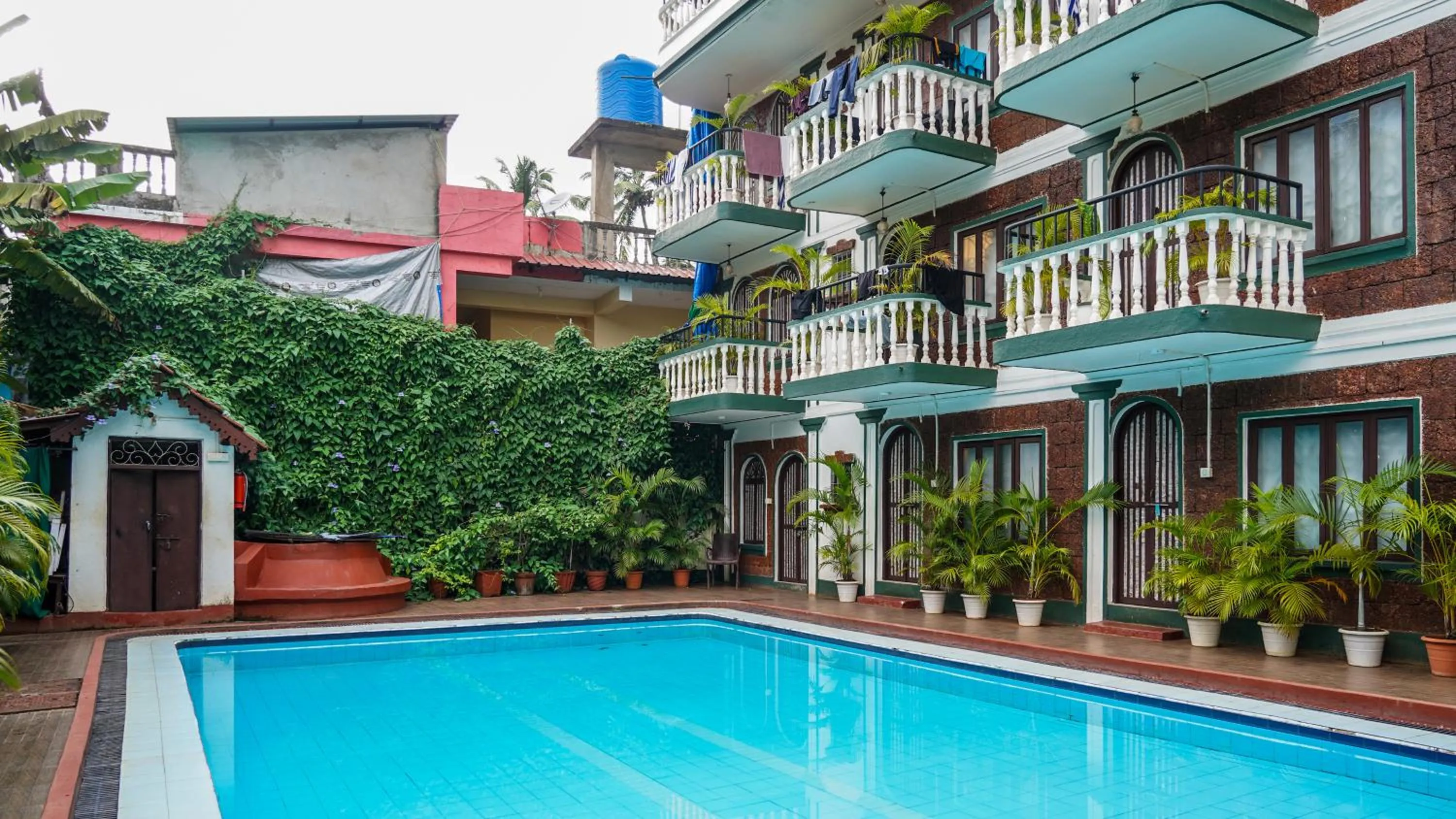 Swimming pool in Olive Zip Calangute Mira by Embassy Group