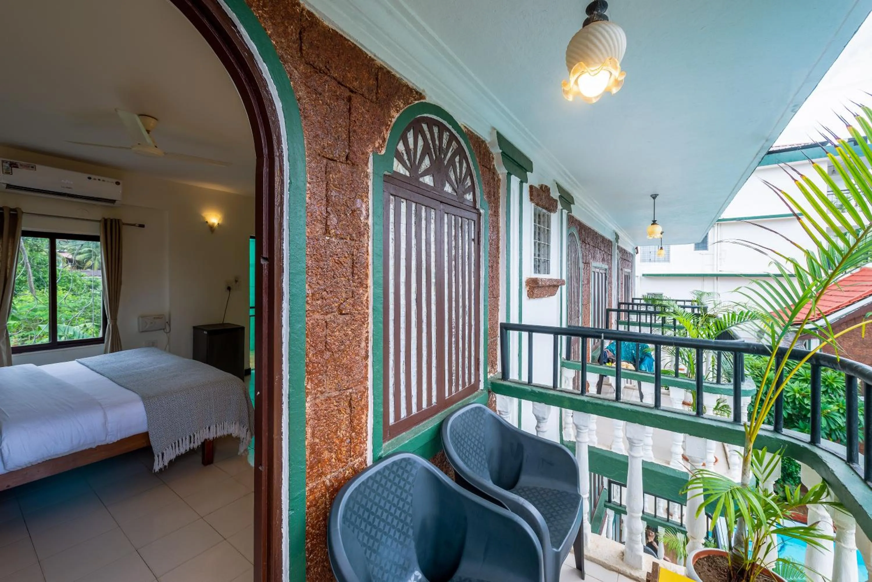 Pool view, Bed in Olive Zip Calangute Mira by Embassy Group