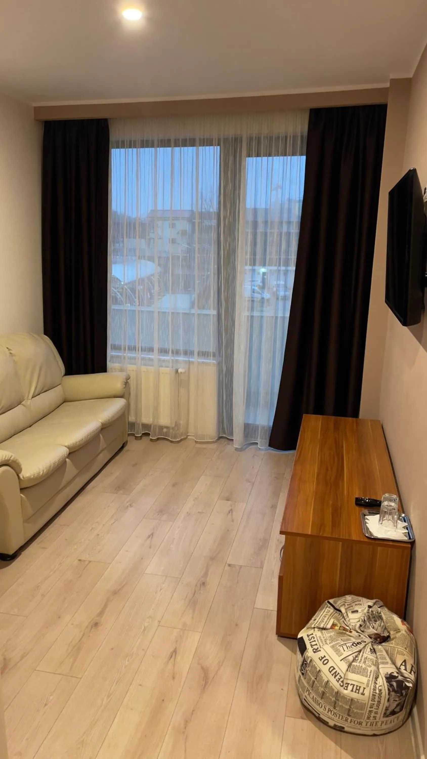 Seating area in Star Hotel