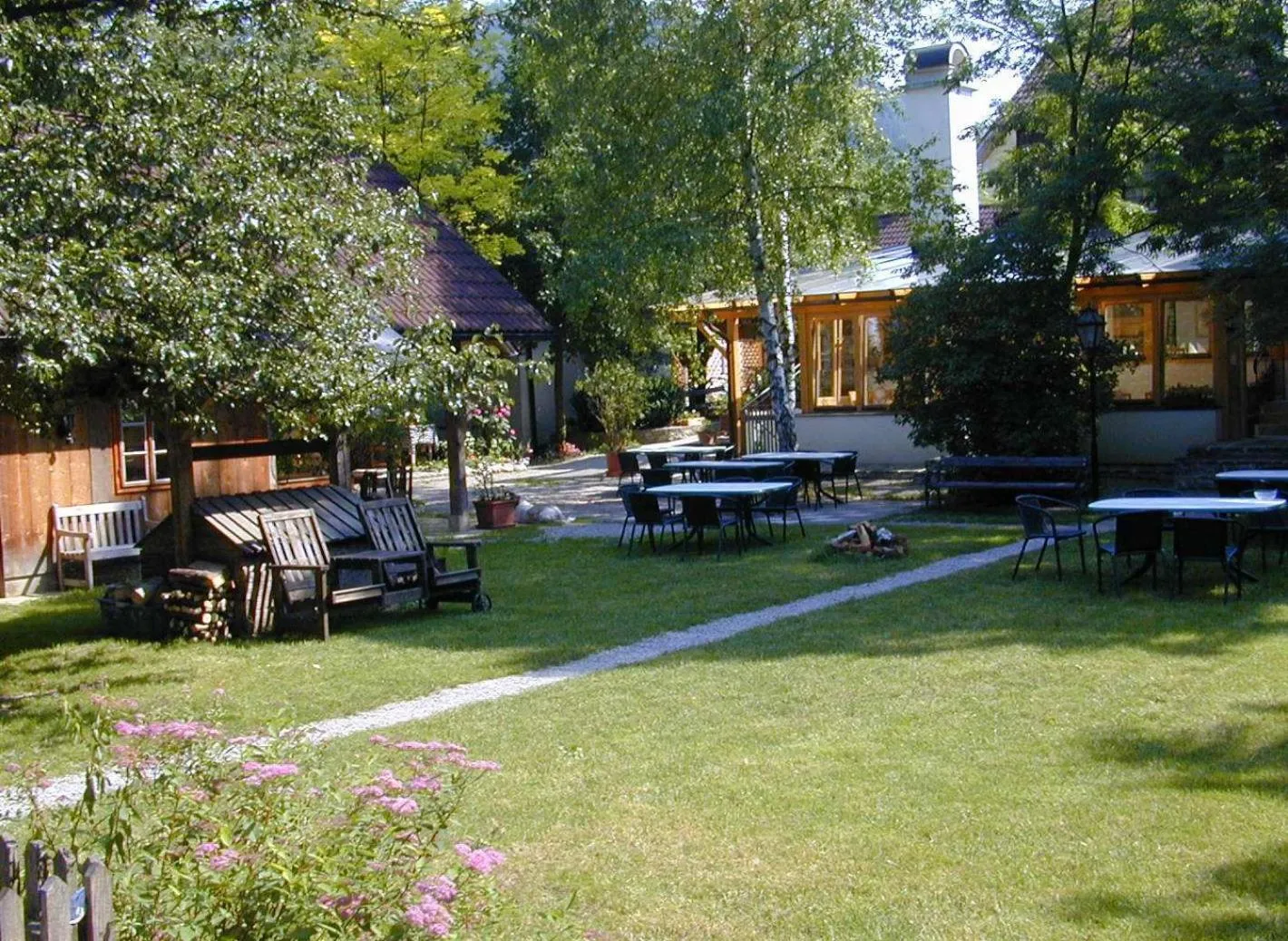 Restaurant/places to eat in Steinschalerhof