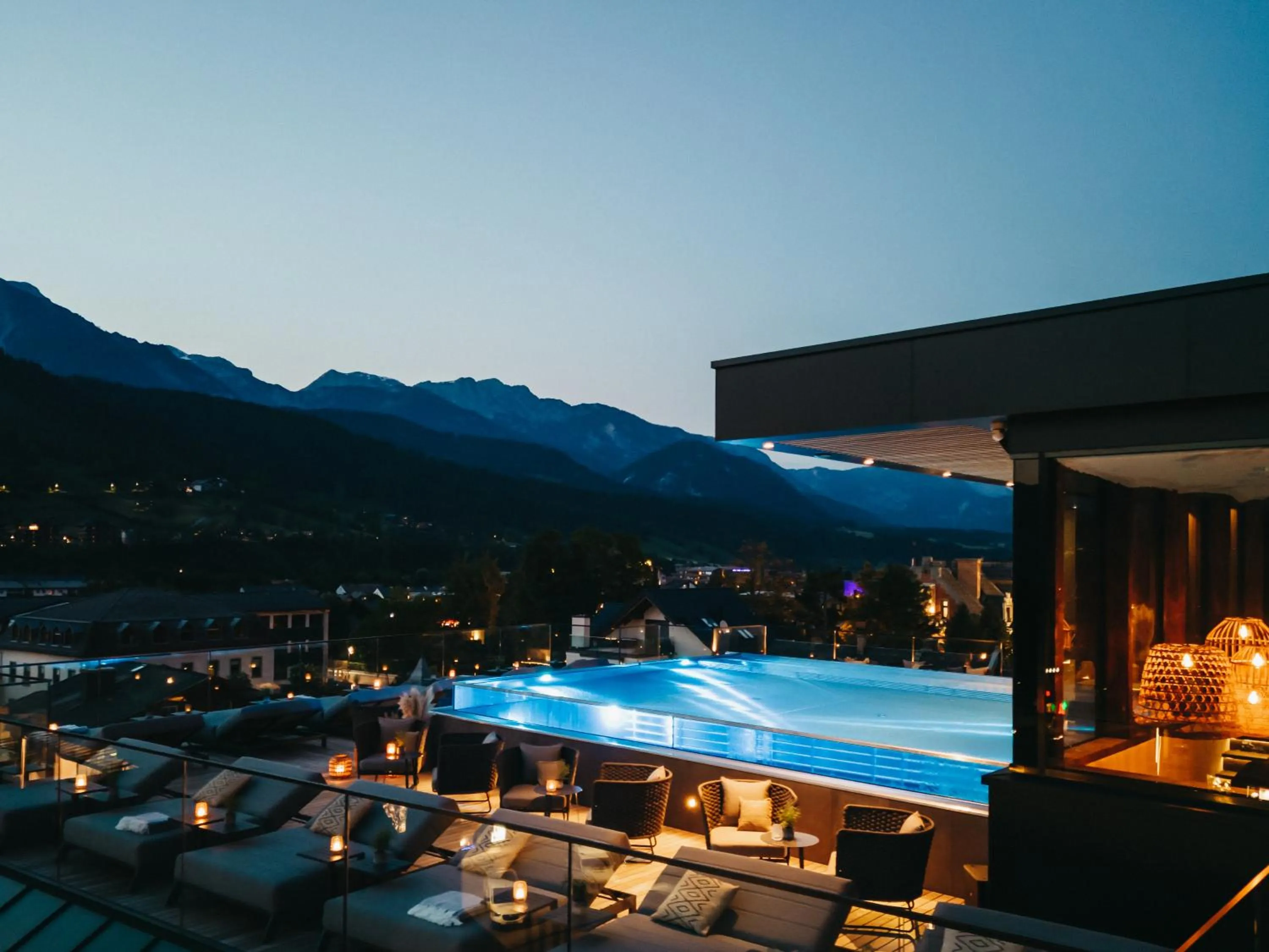 Night in JOHANN Schladming