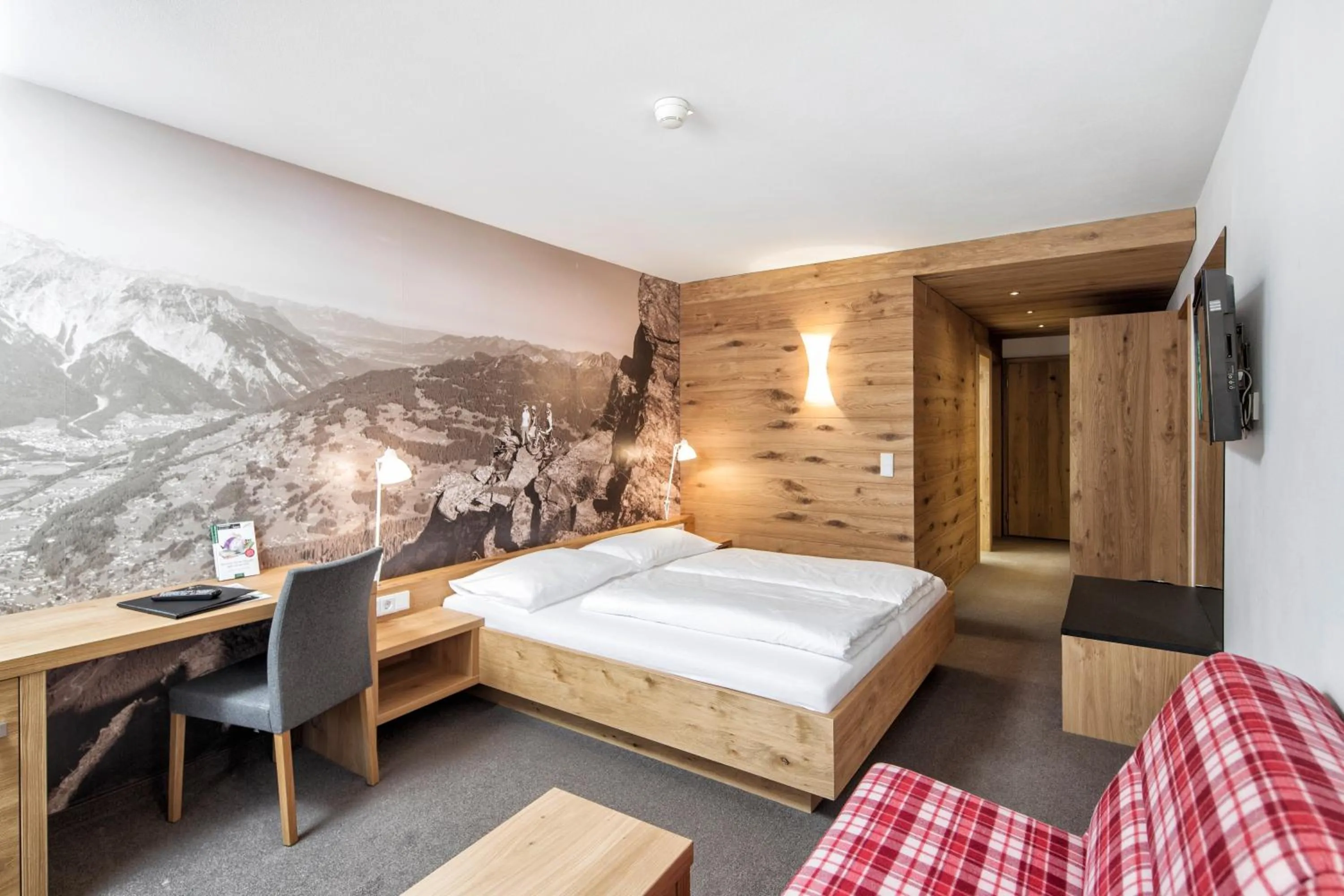 Bed in Sporthotel Silvretta Montafon