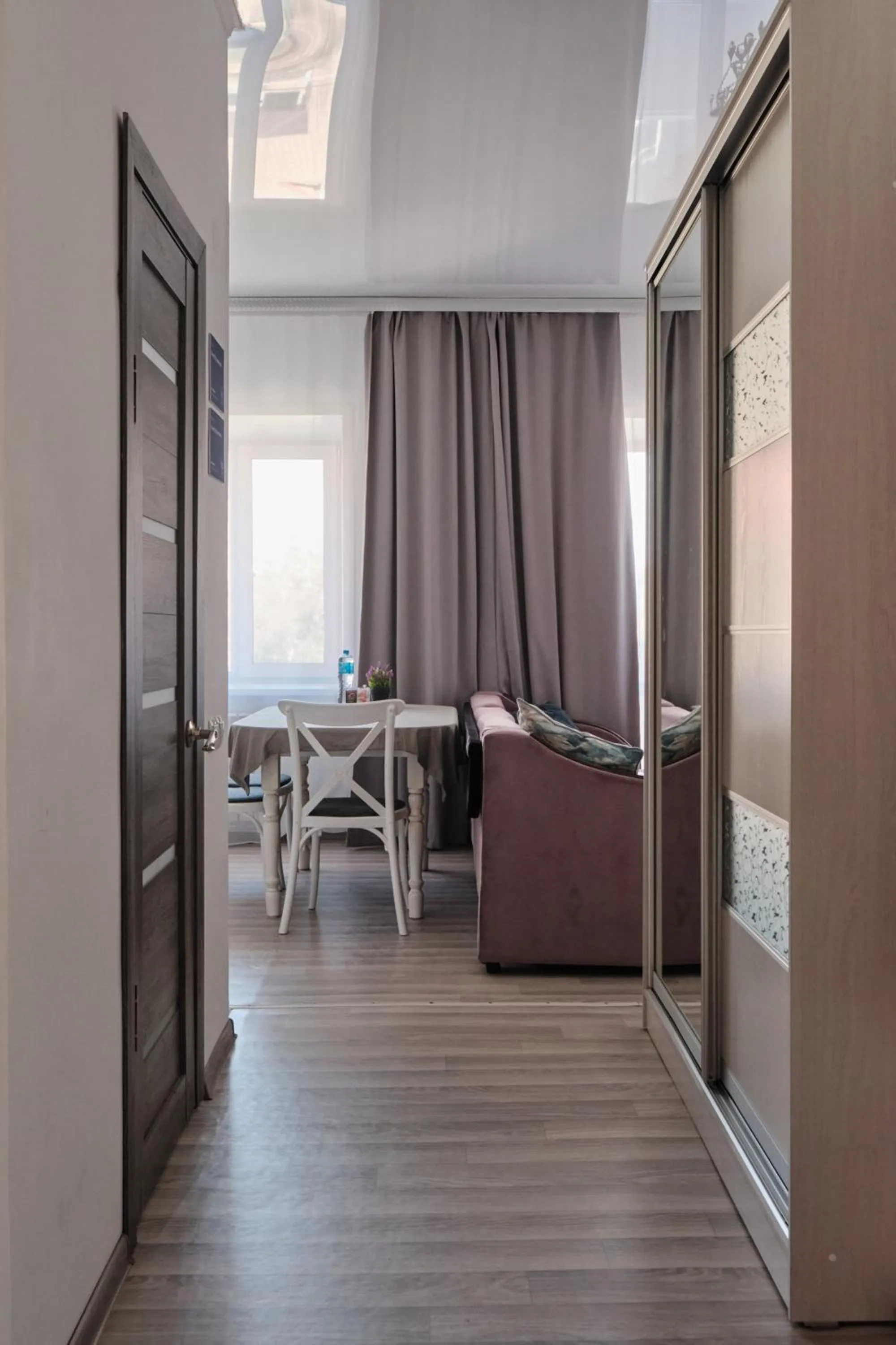 Seven City Apartments