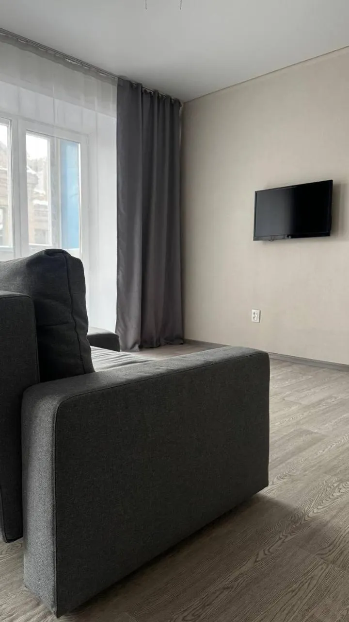 Seven City Apartments