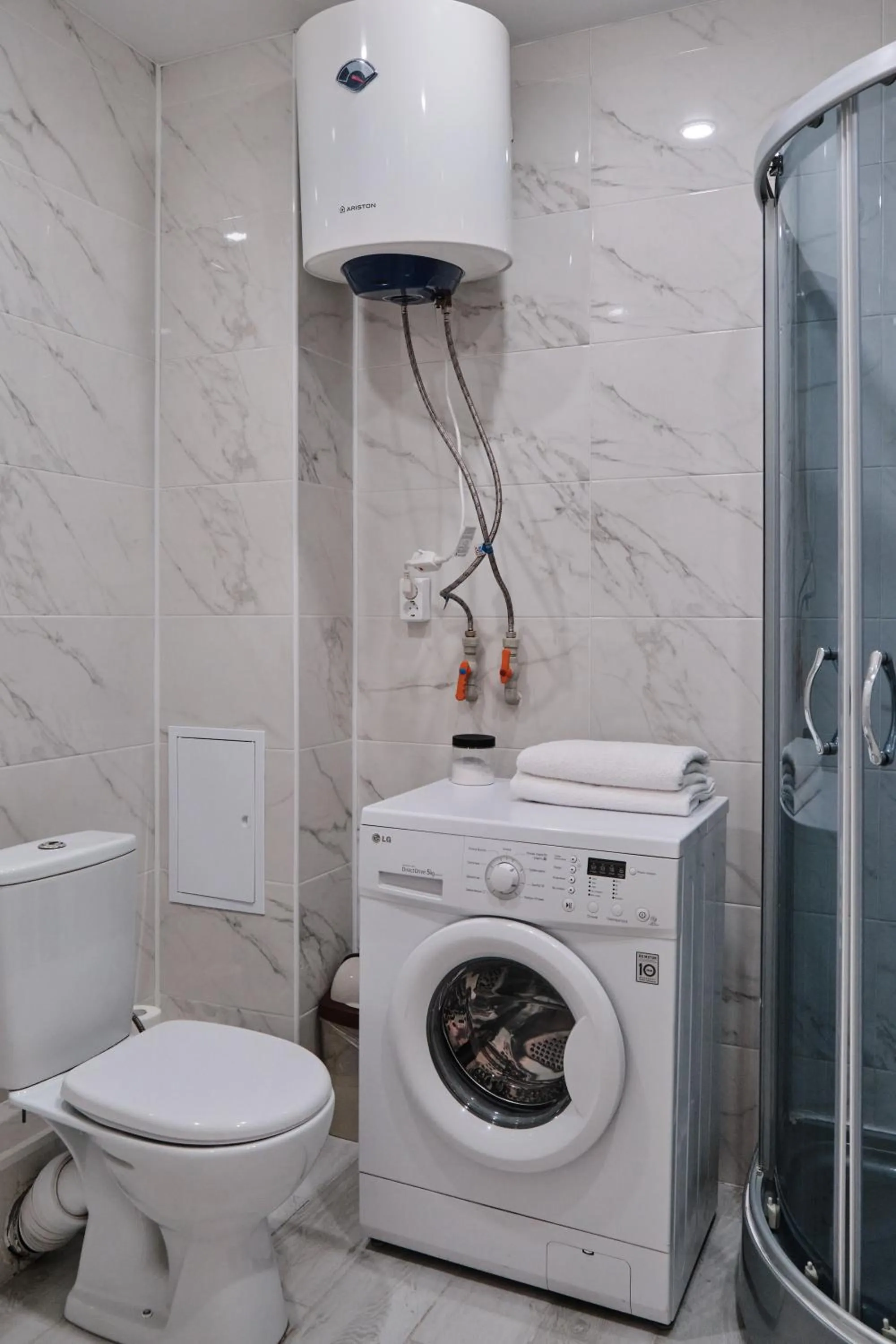 Seven City Apartments