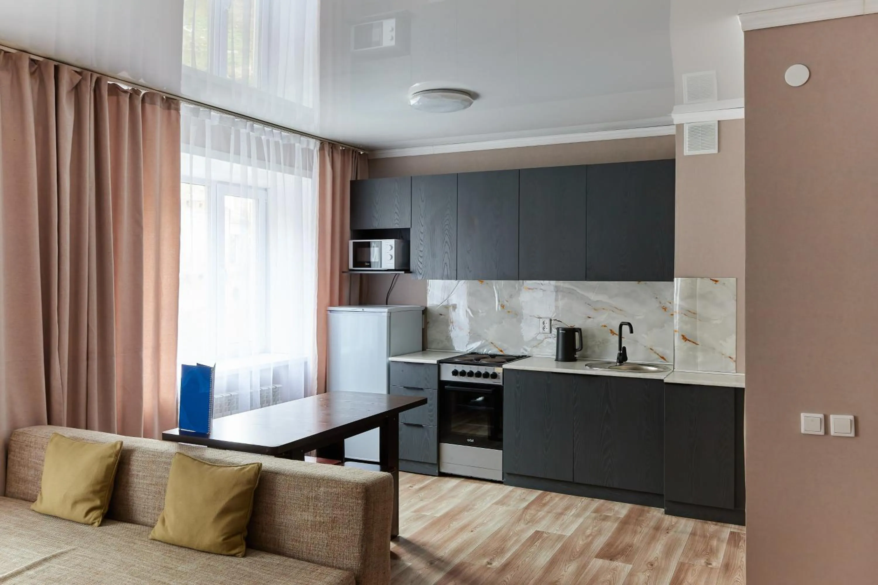 Seven City Apartments