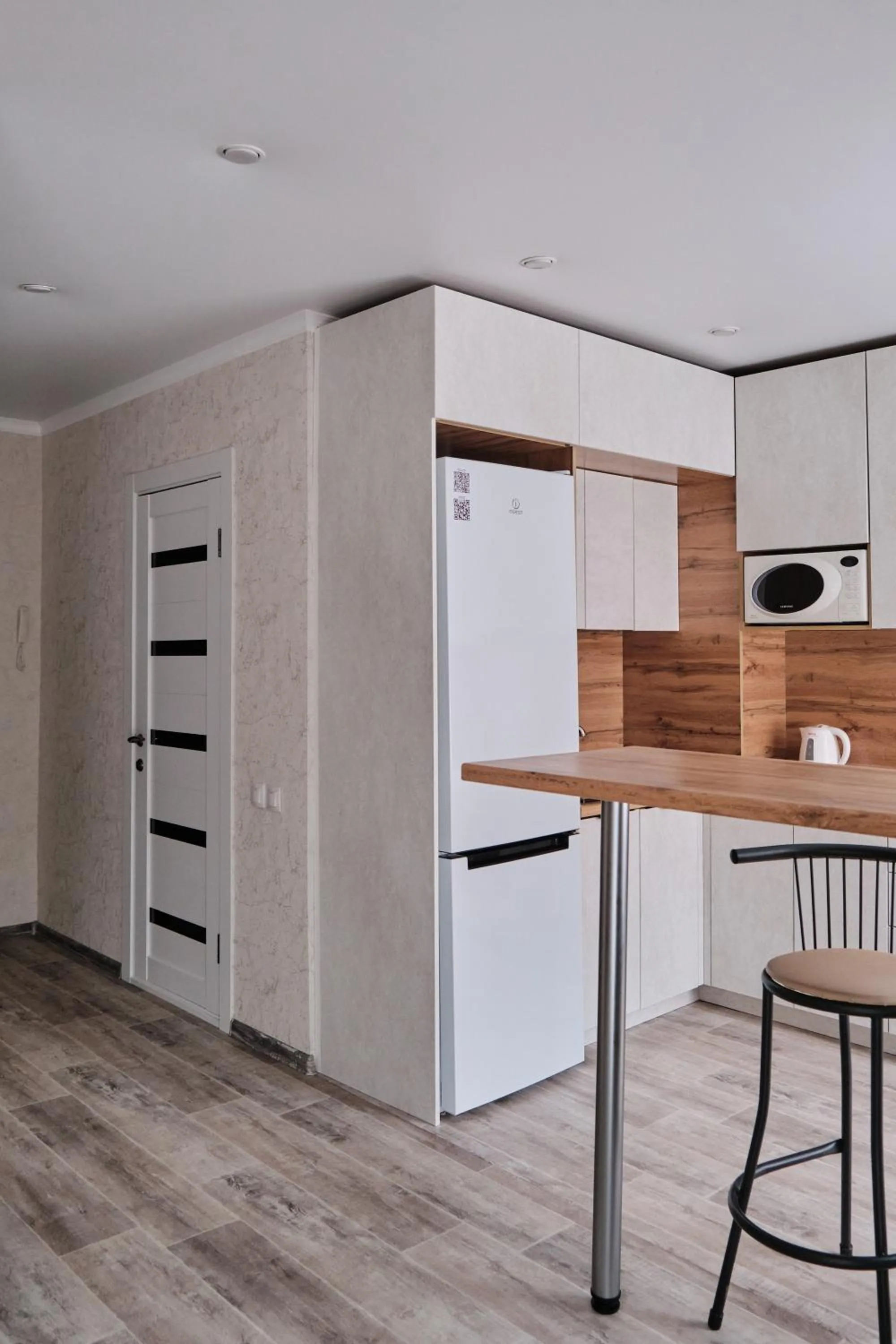 Seven City Apartments