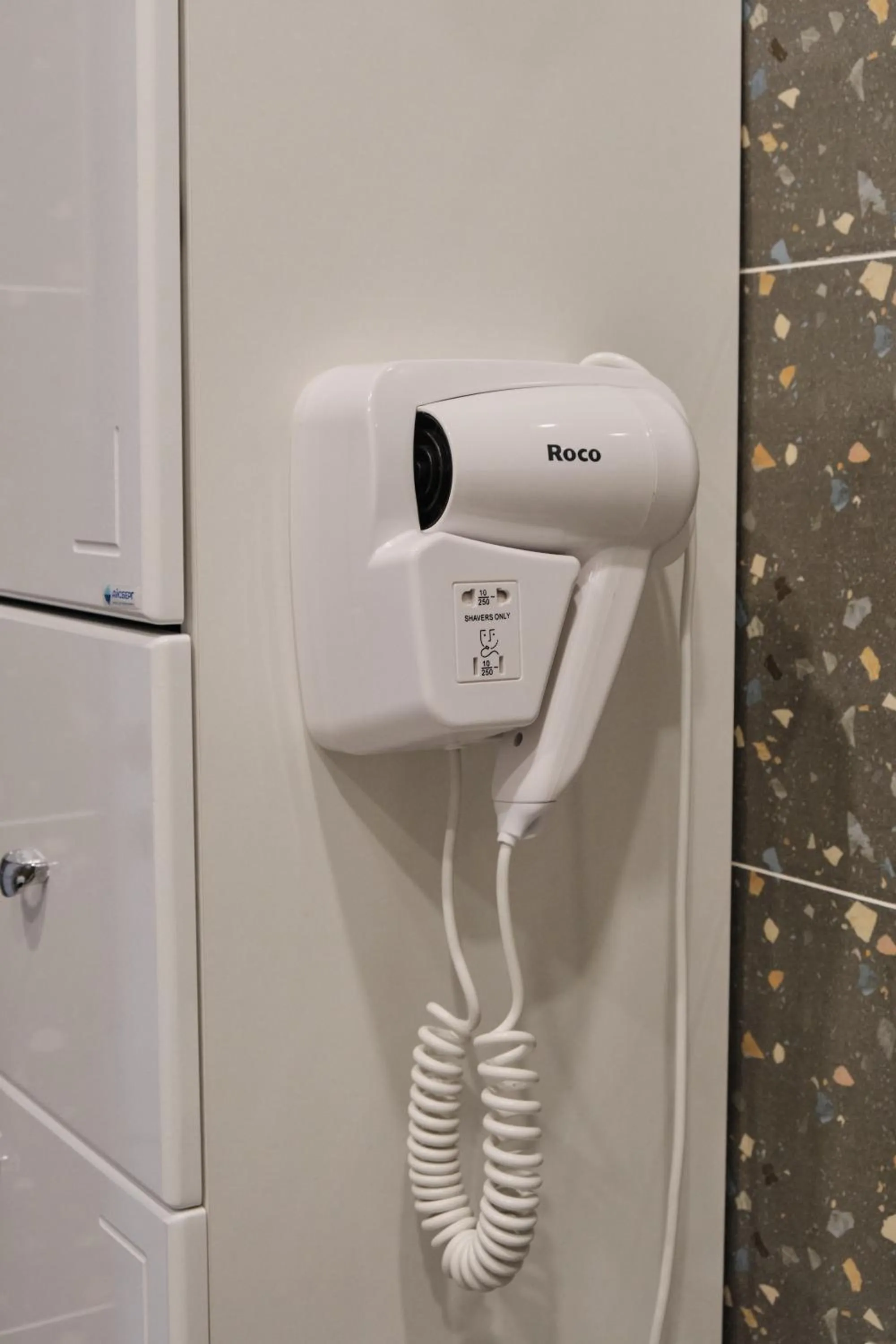 Seven City Apartments