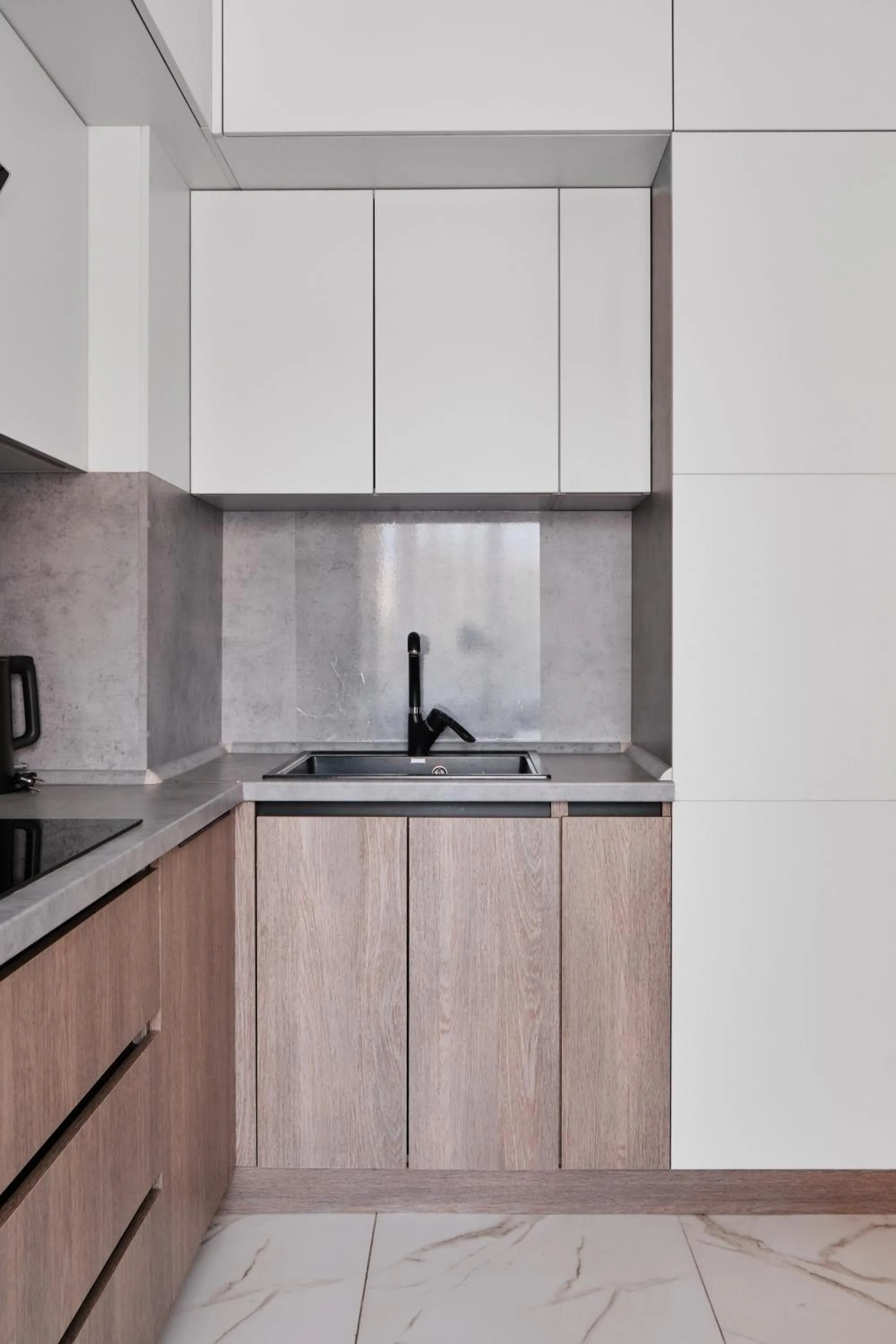 Seven City Apartments