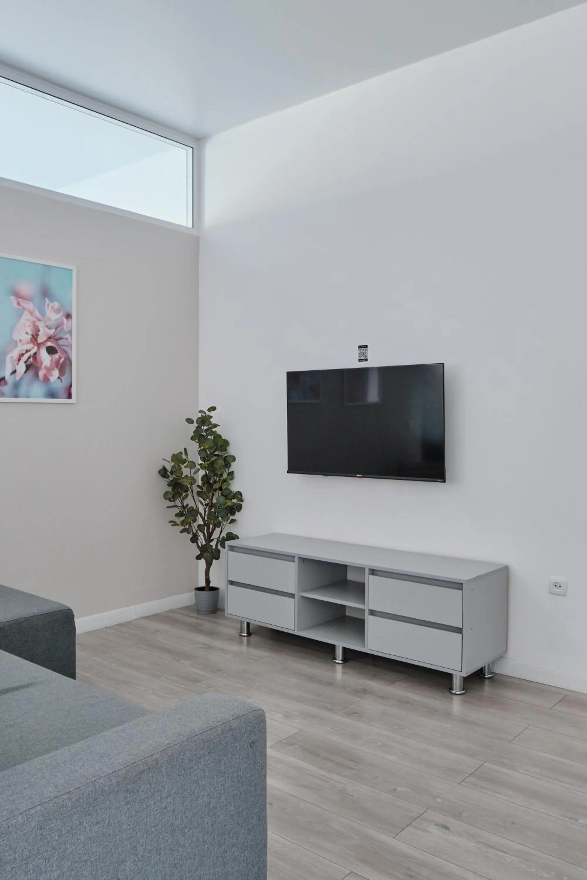 Seven City Apartments