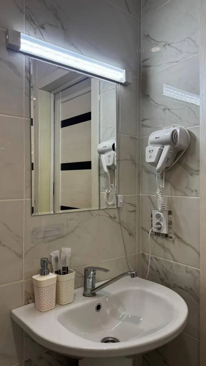 Seven City Apartments