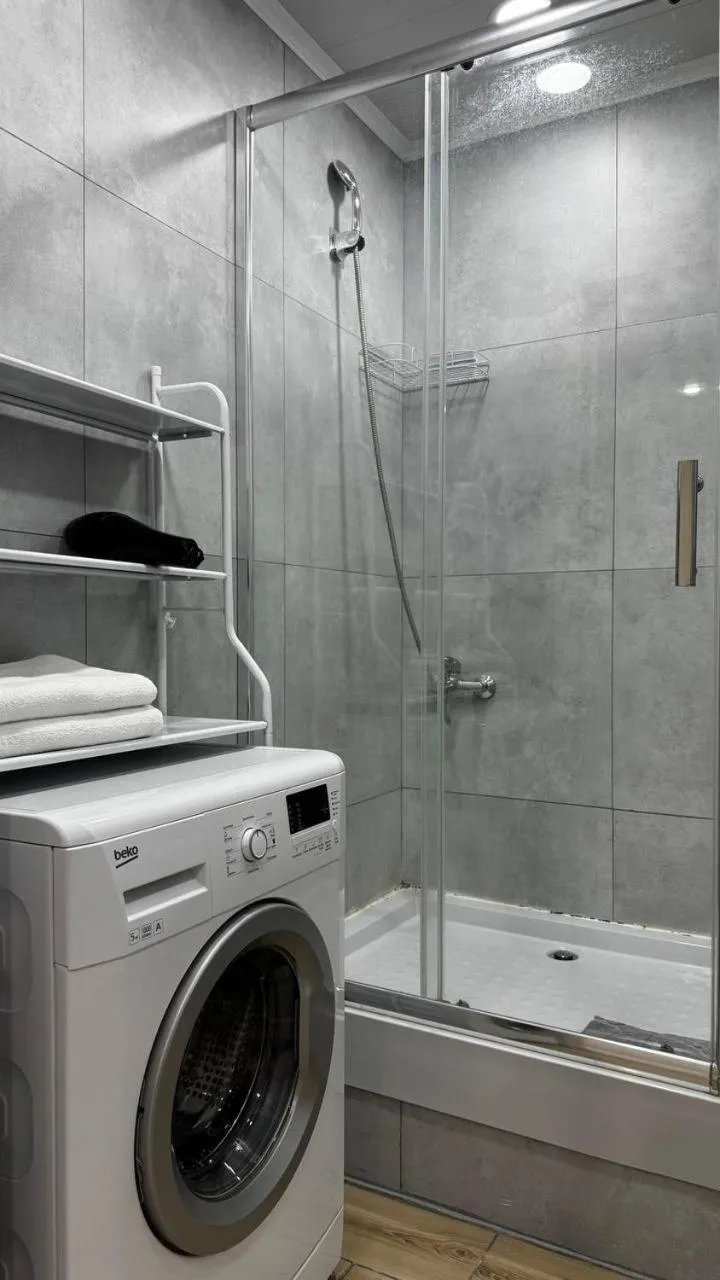 Seven City Apartments