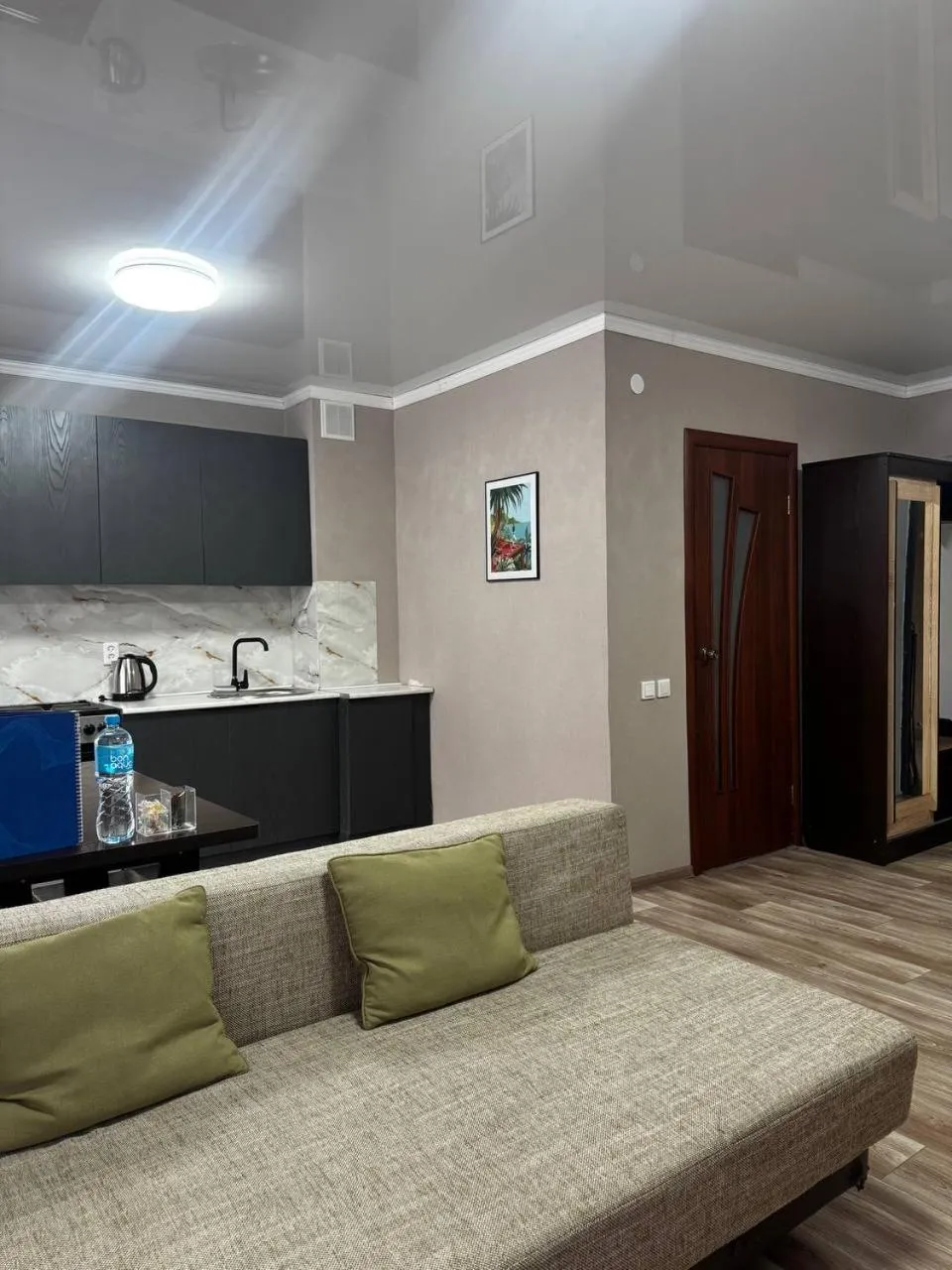 Seven City Apartments