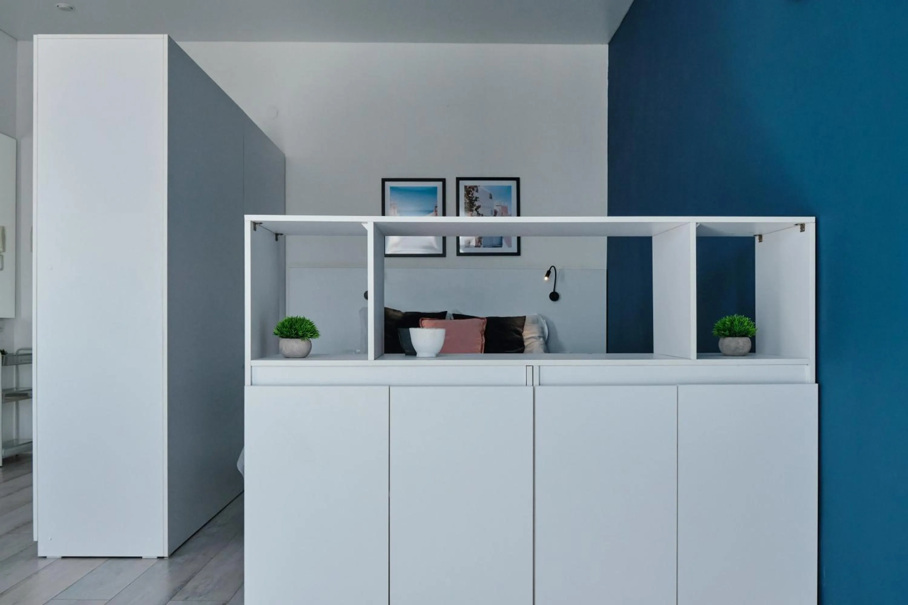 Seven City Apartments