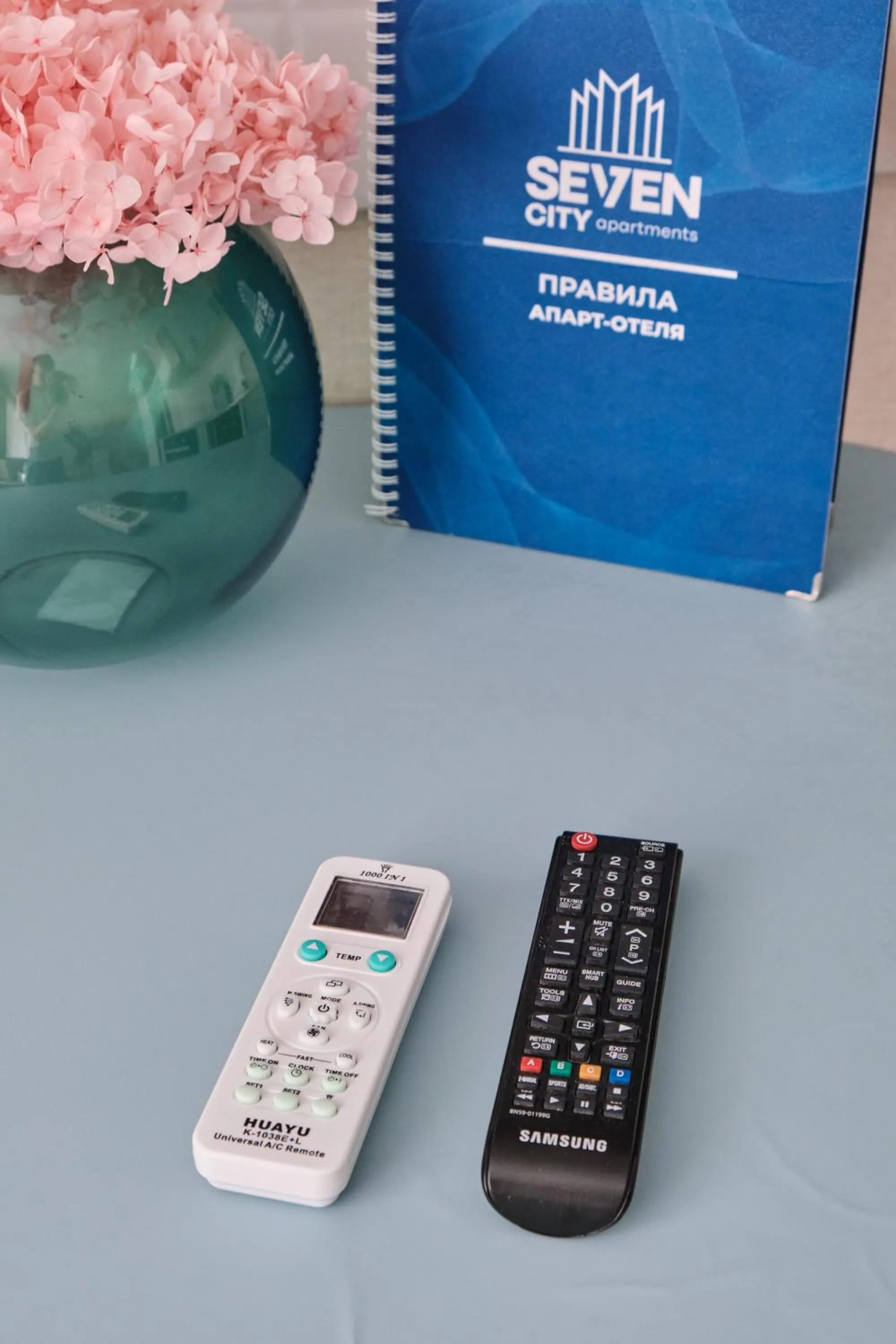 Seven City Apartments